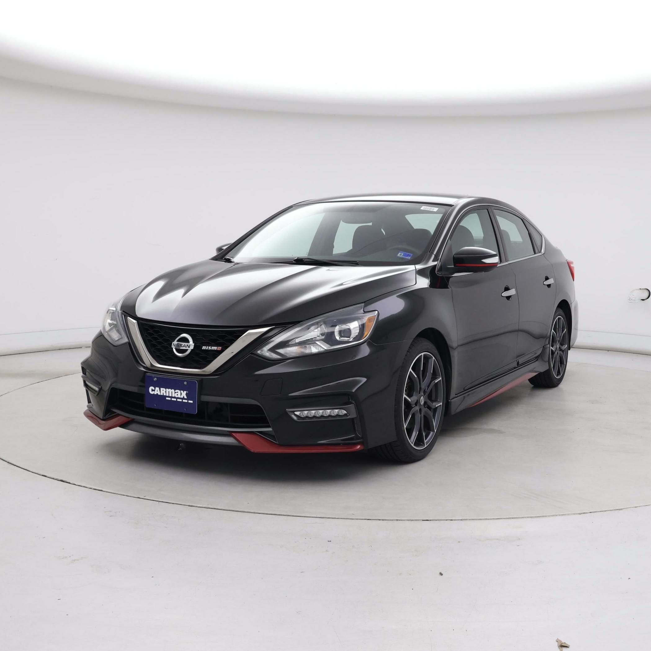 Thumbnail: 2017 Nissan Sentra - 4