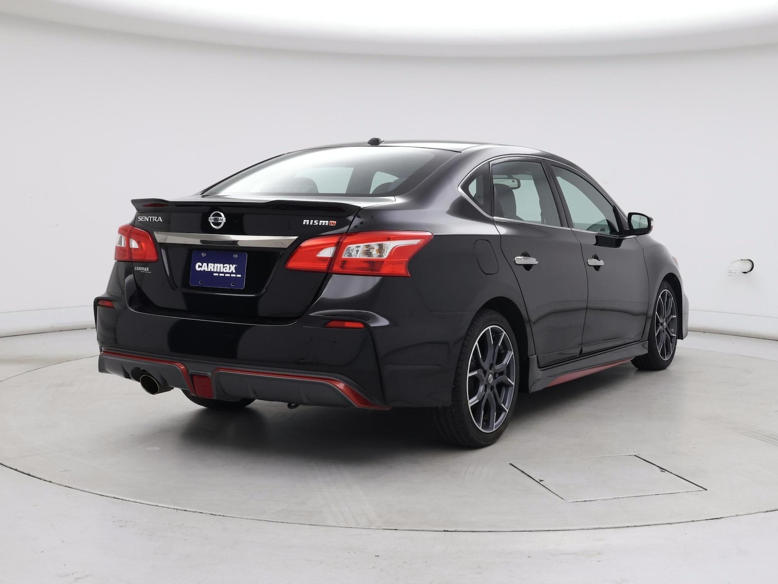 2017 Nissan Sentra Nismo - Photo 9