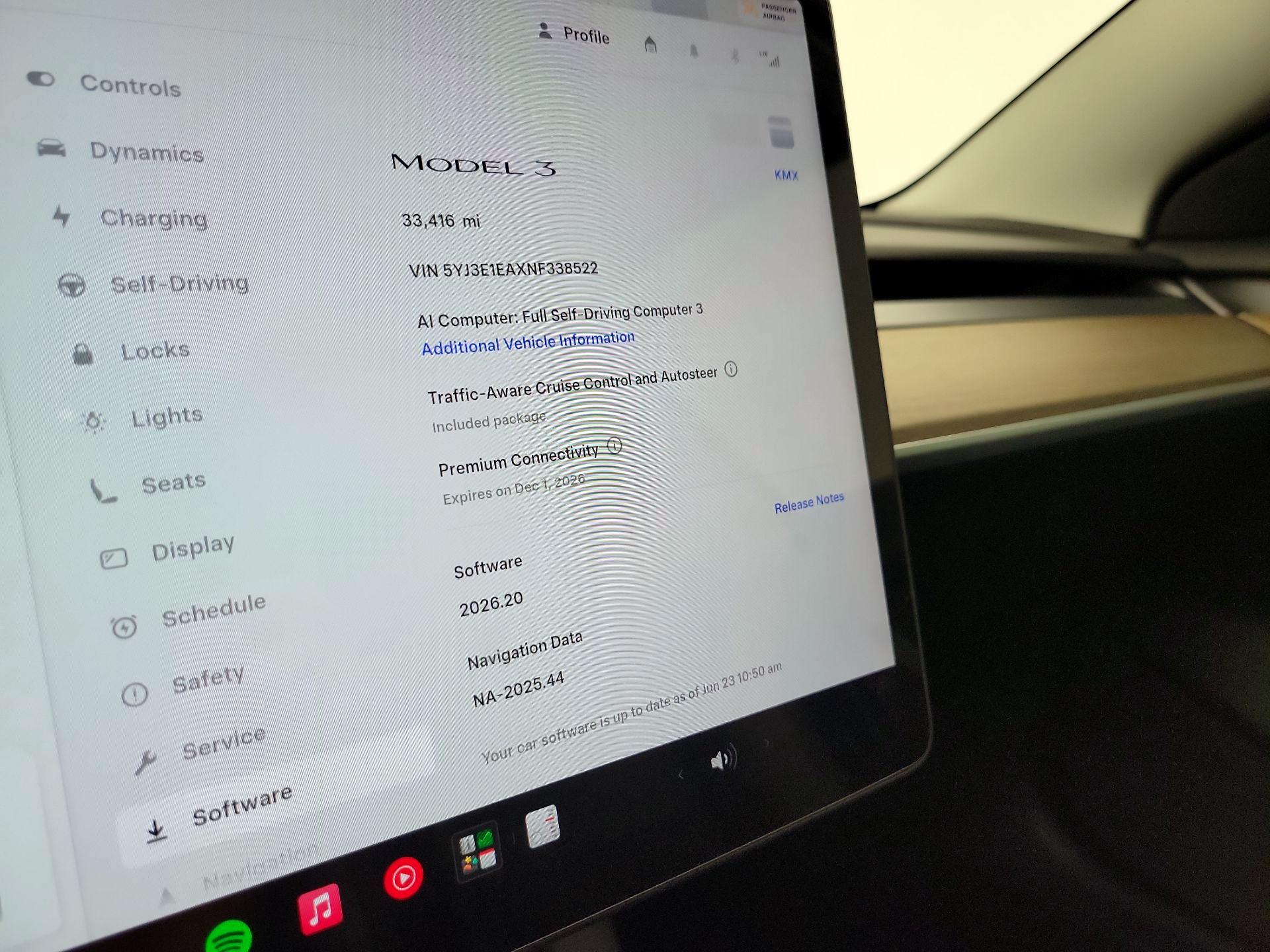 Thumbnail: 2022 Tesla Model 3 - 13
