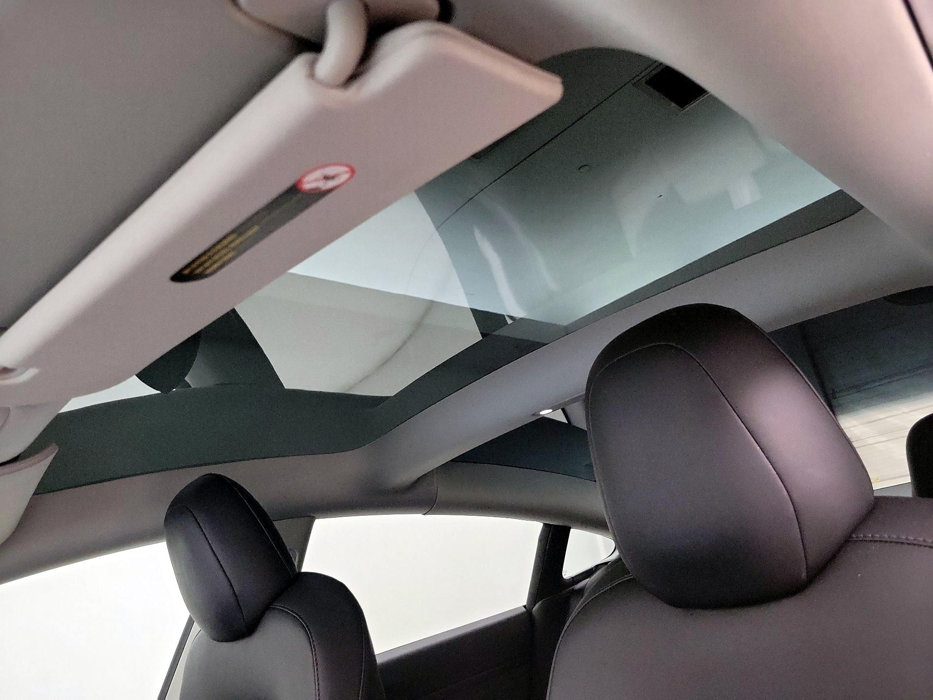 Thumbnail: 2022 Tesla Model 3 - 19