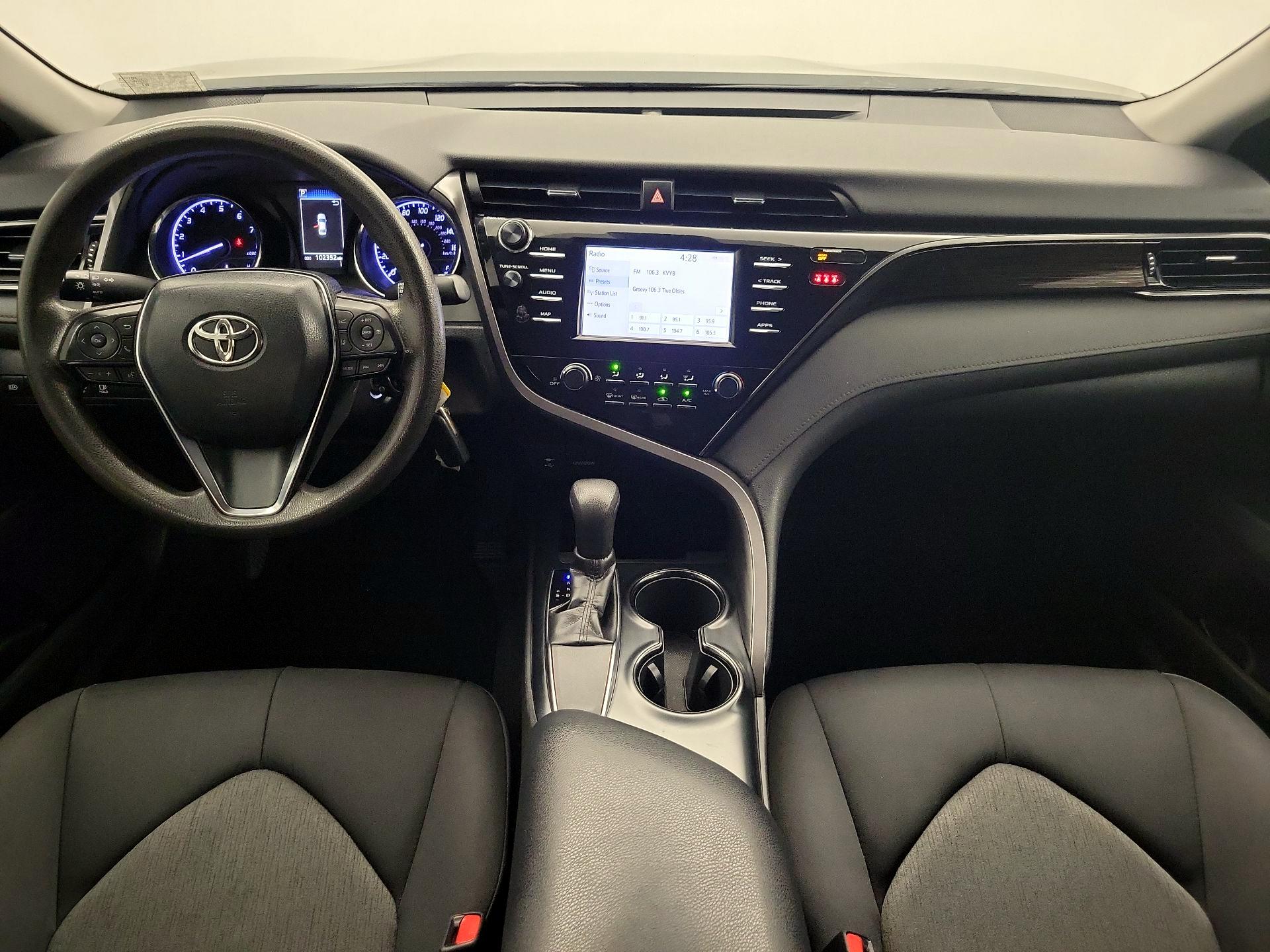 Thumbnail: 2019 Toyota Camry - 9
