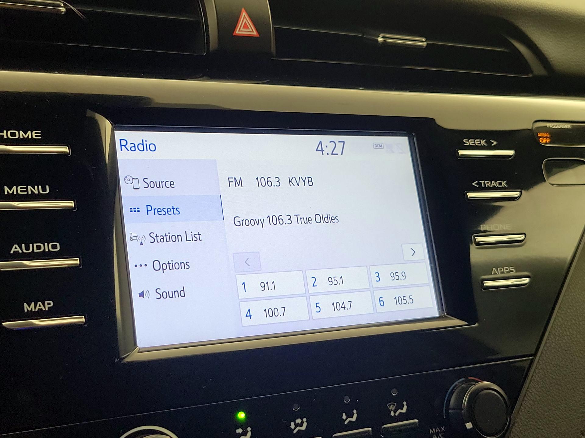 Thumbnail: 2019 Toyota Camry - 15