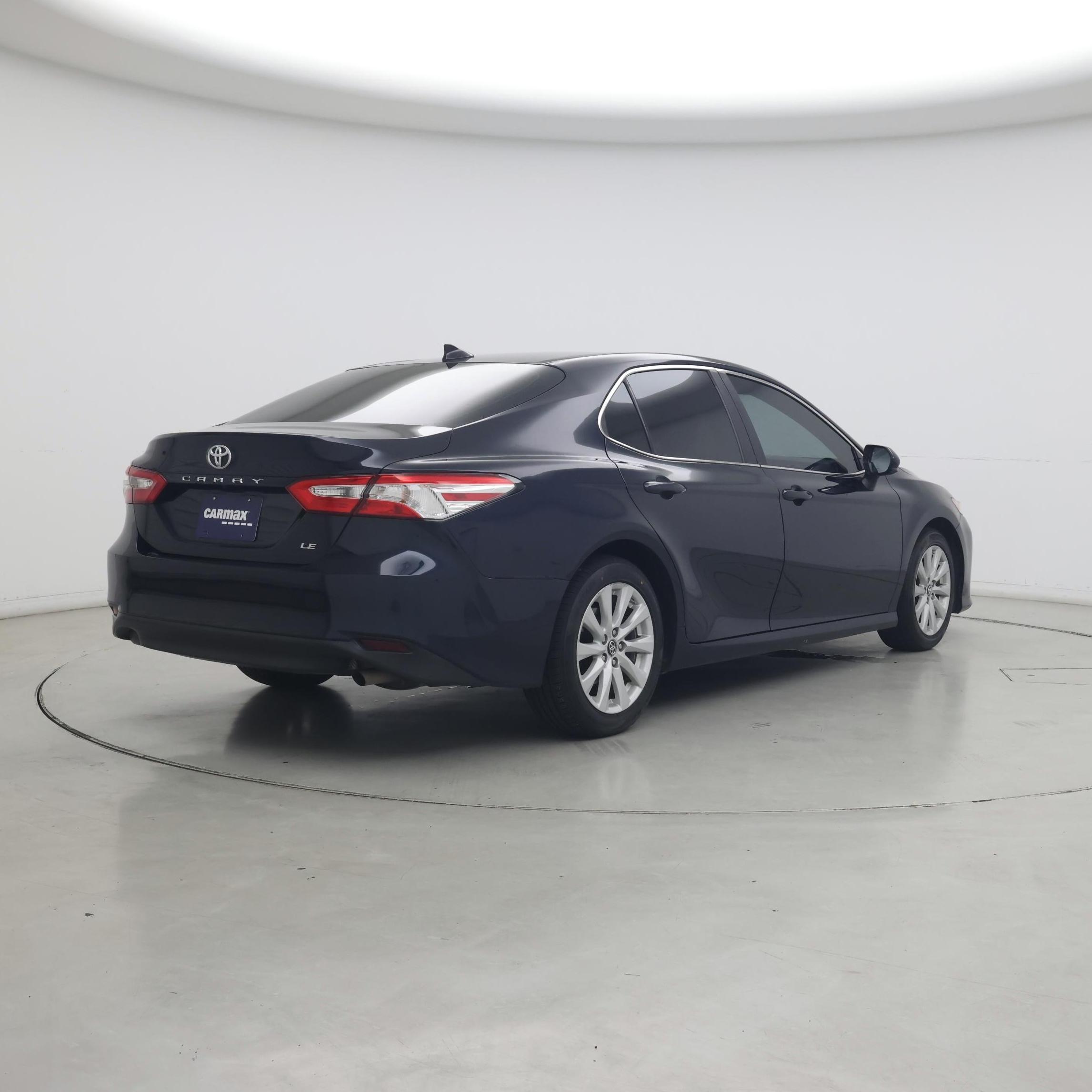 Thumbnail: 2019 Toyota Camry - 8