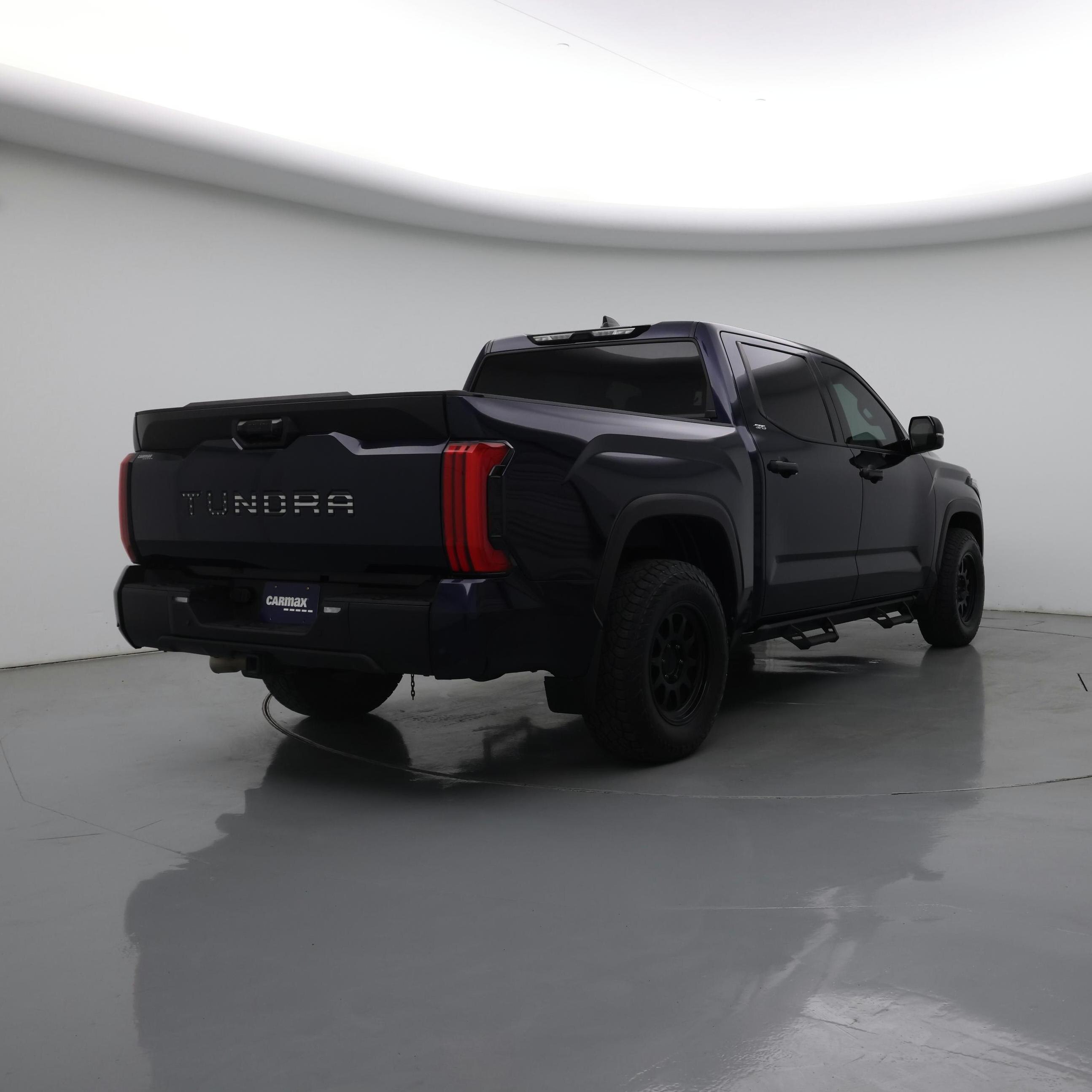 Thumbnail: 2022 Toyota Tundra - 8