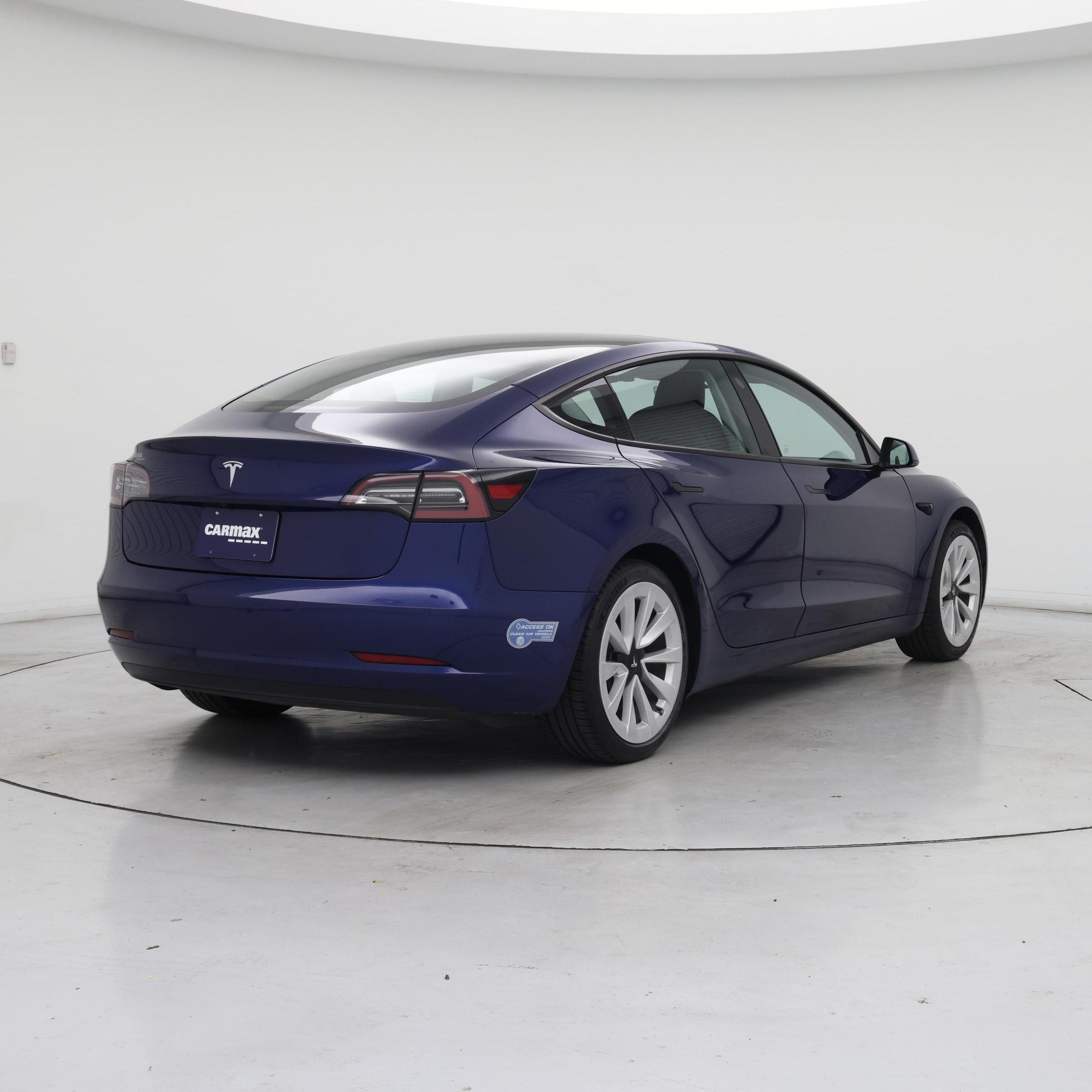 Thumbnail: 2021 Tesla Model 3 - 8