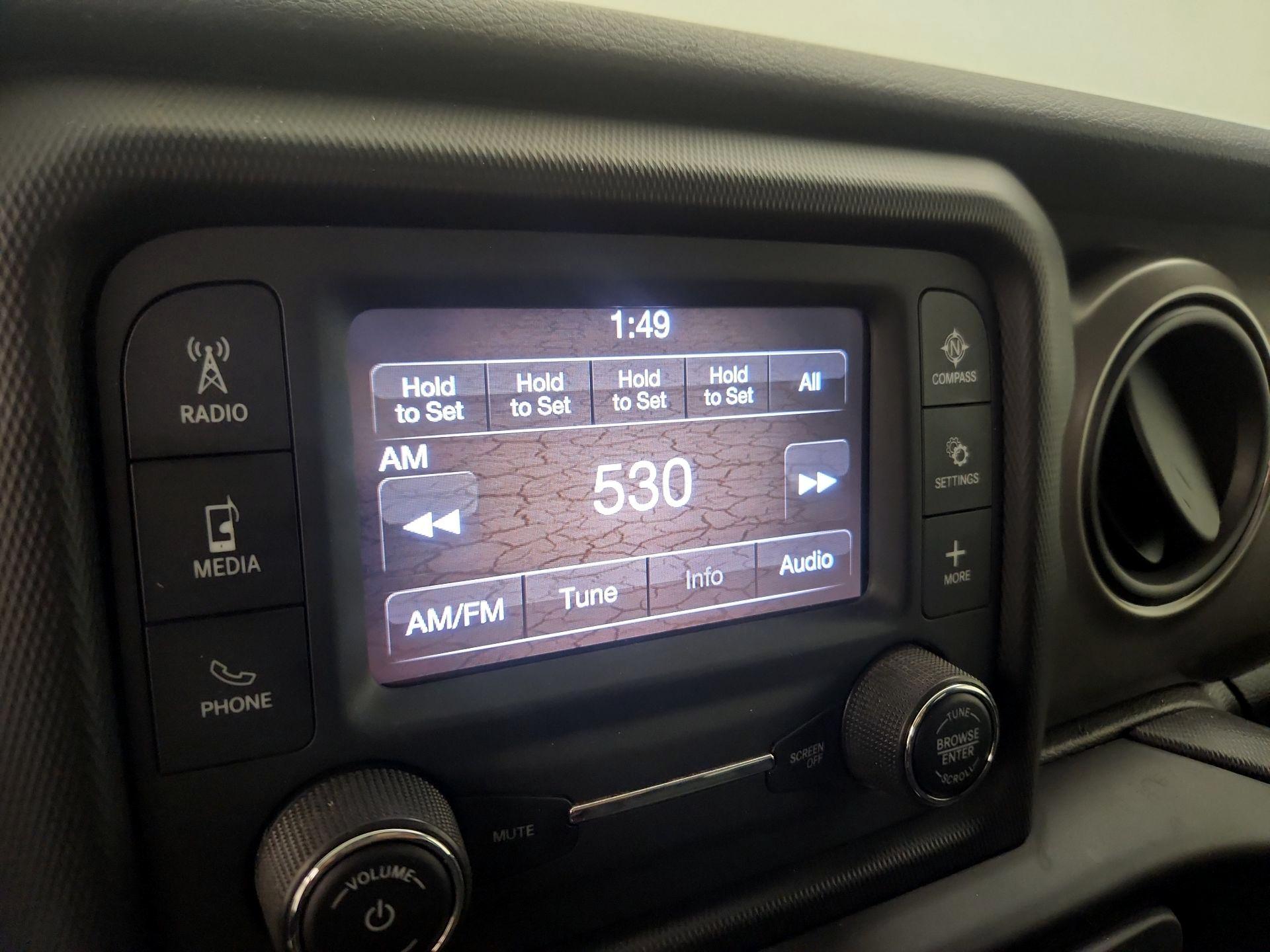 Thumbnail: 2020 Jeep Wrangler - 15