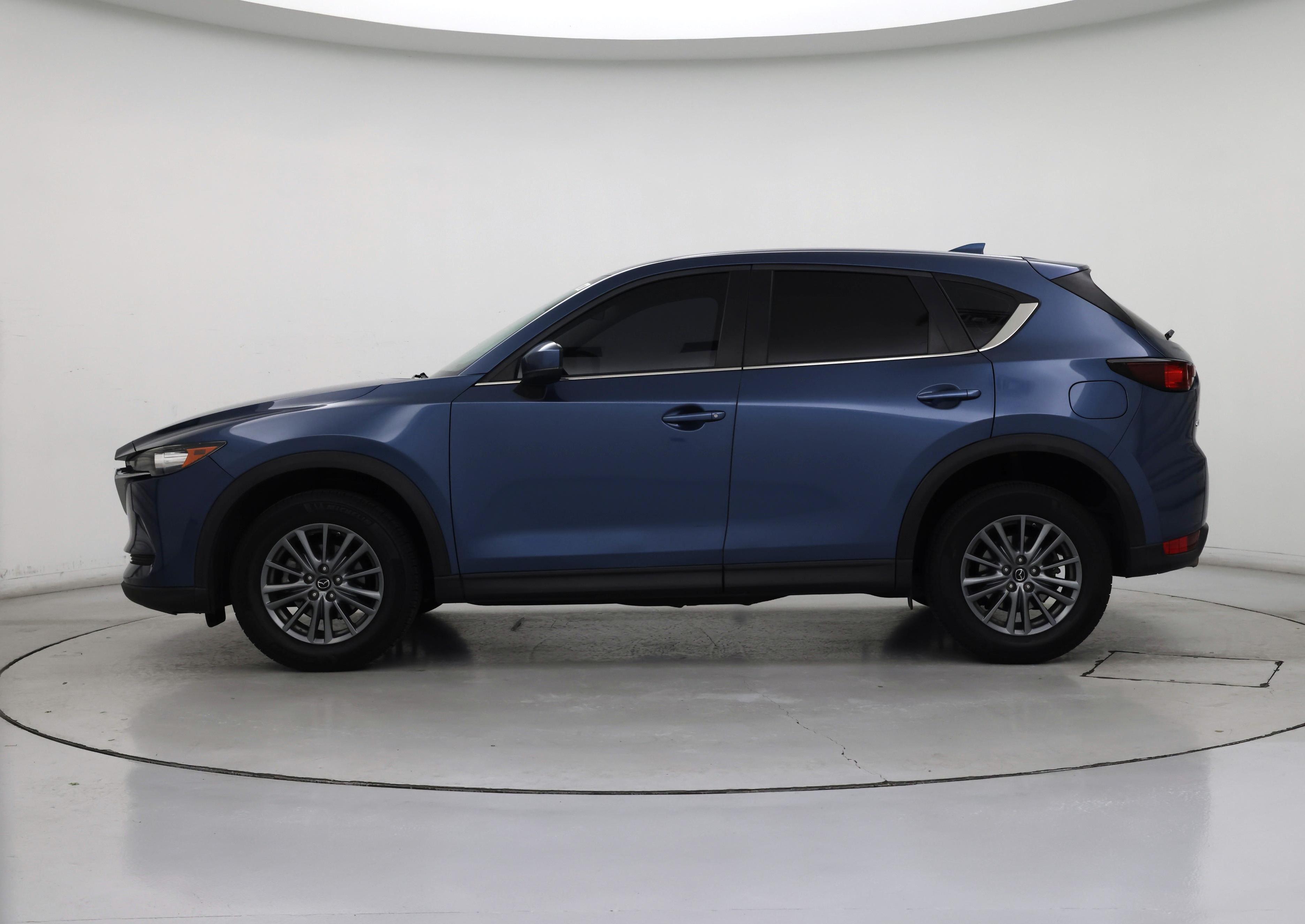 Thumbnail: 2017 Mazda CX-5 - 3