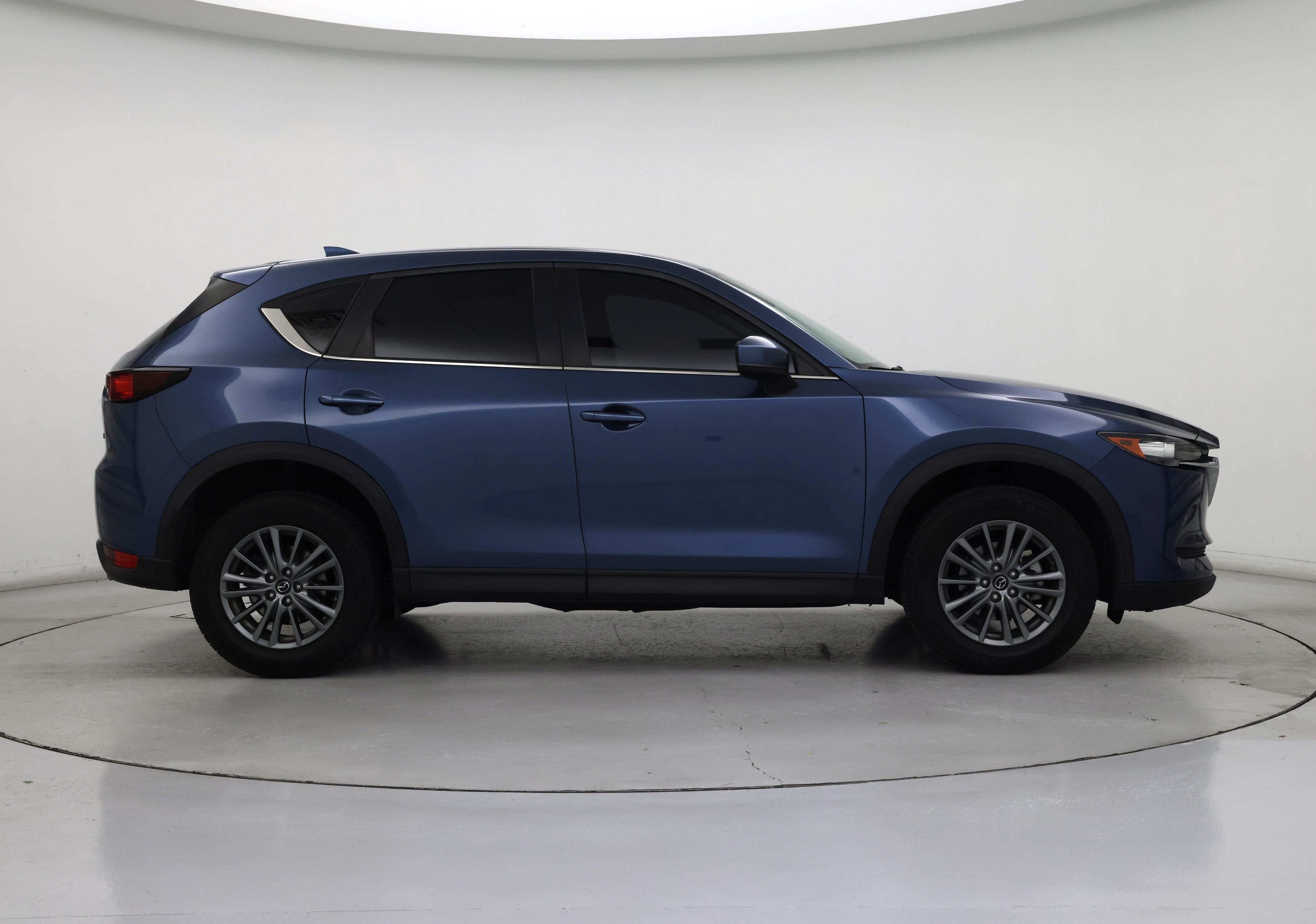 Thumbnail: 2017 Mazda CX-5 - 7