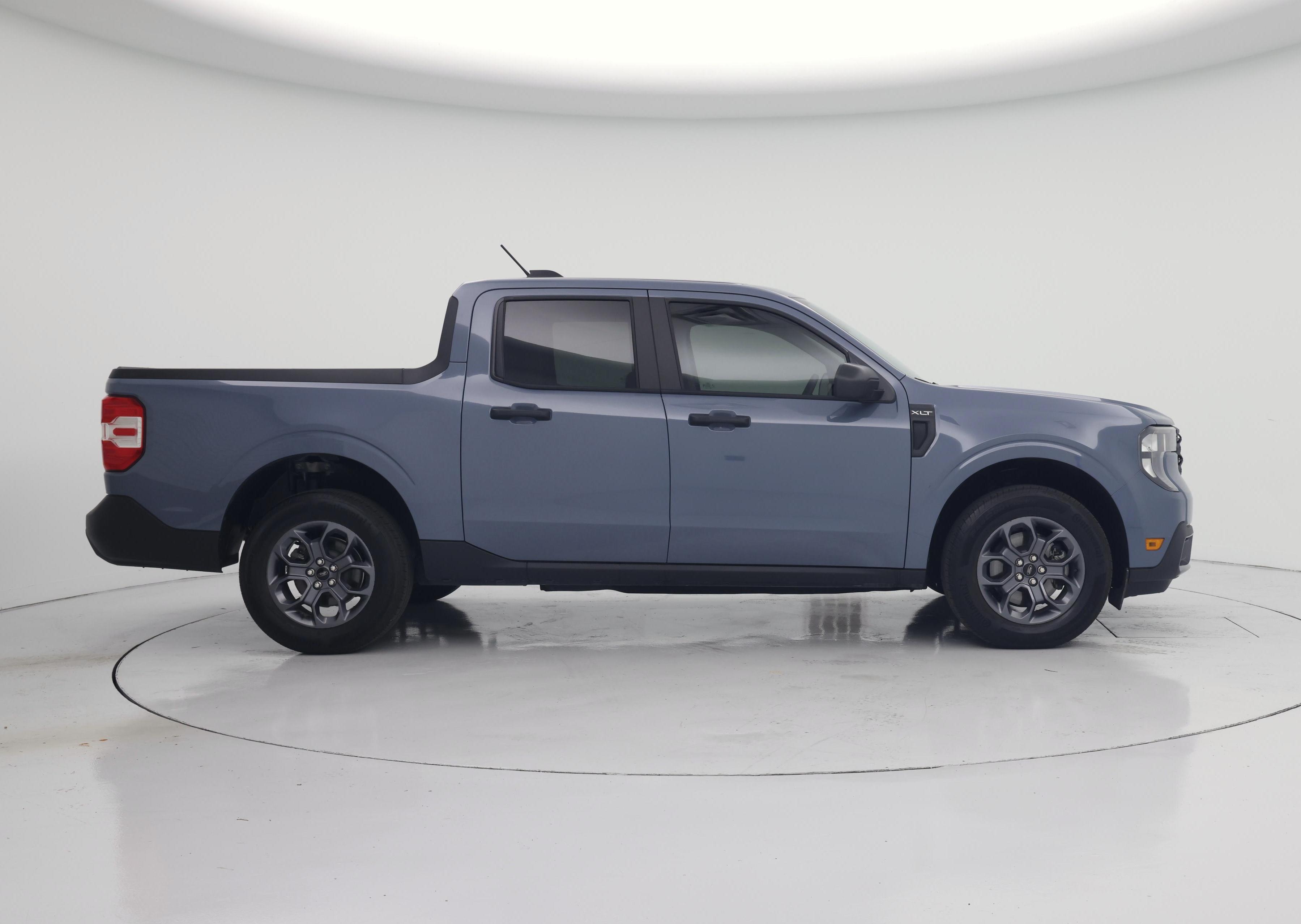 Thumbnail: 2025 Ford Maverick - 7