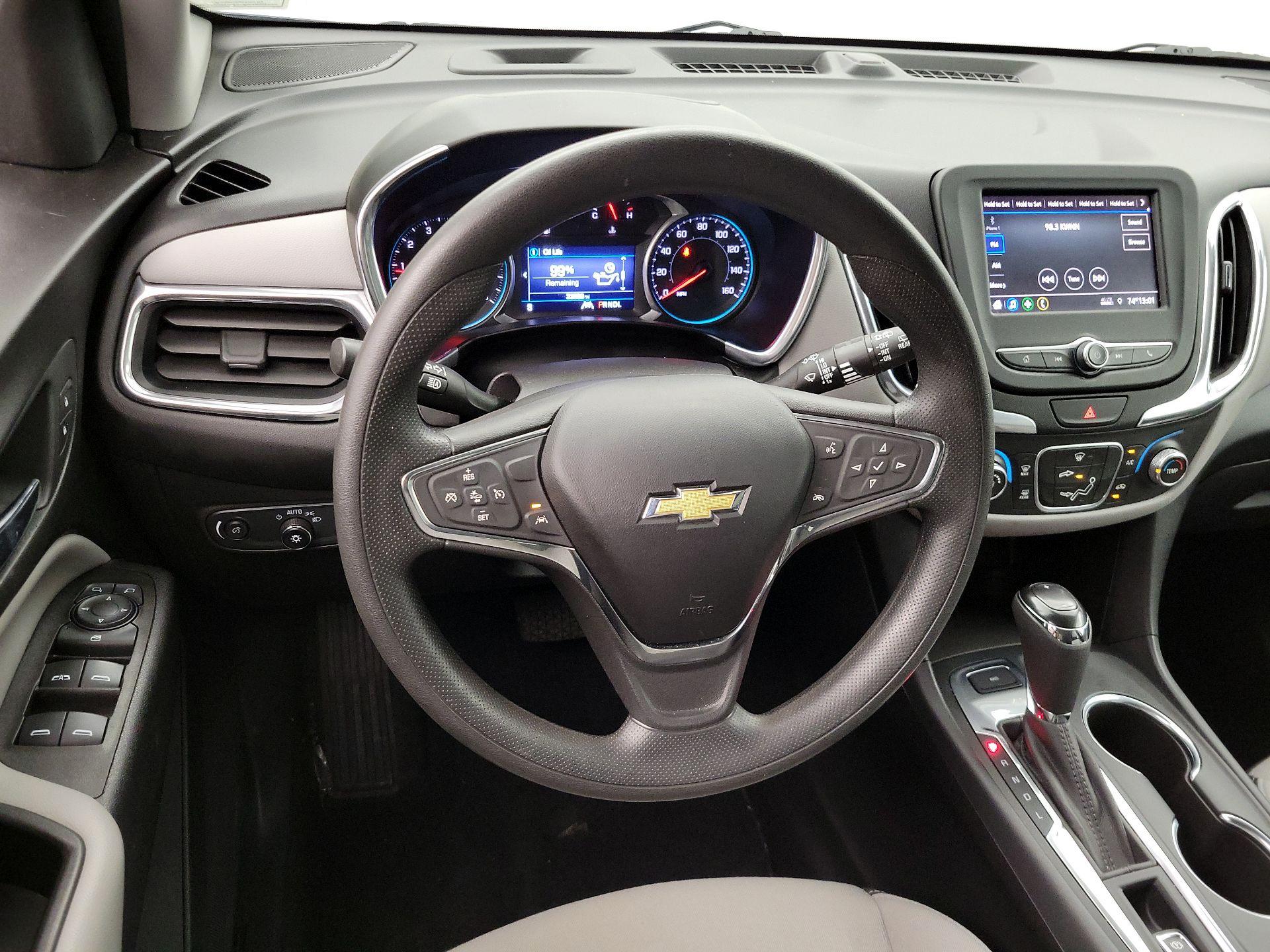 Thumbnail: 2020 Chevrolet Equinox - 10