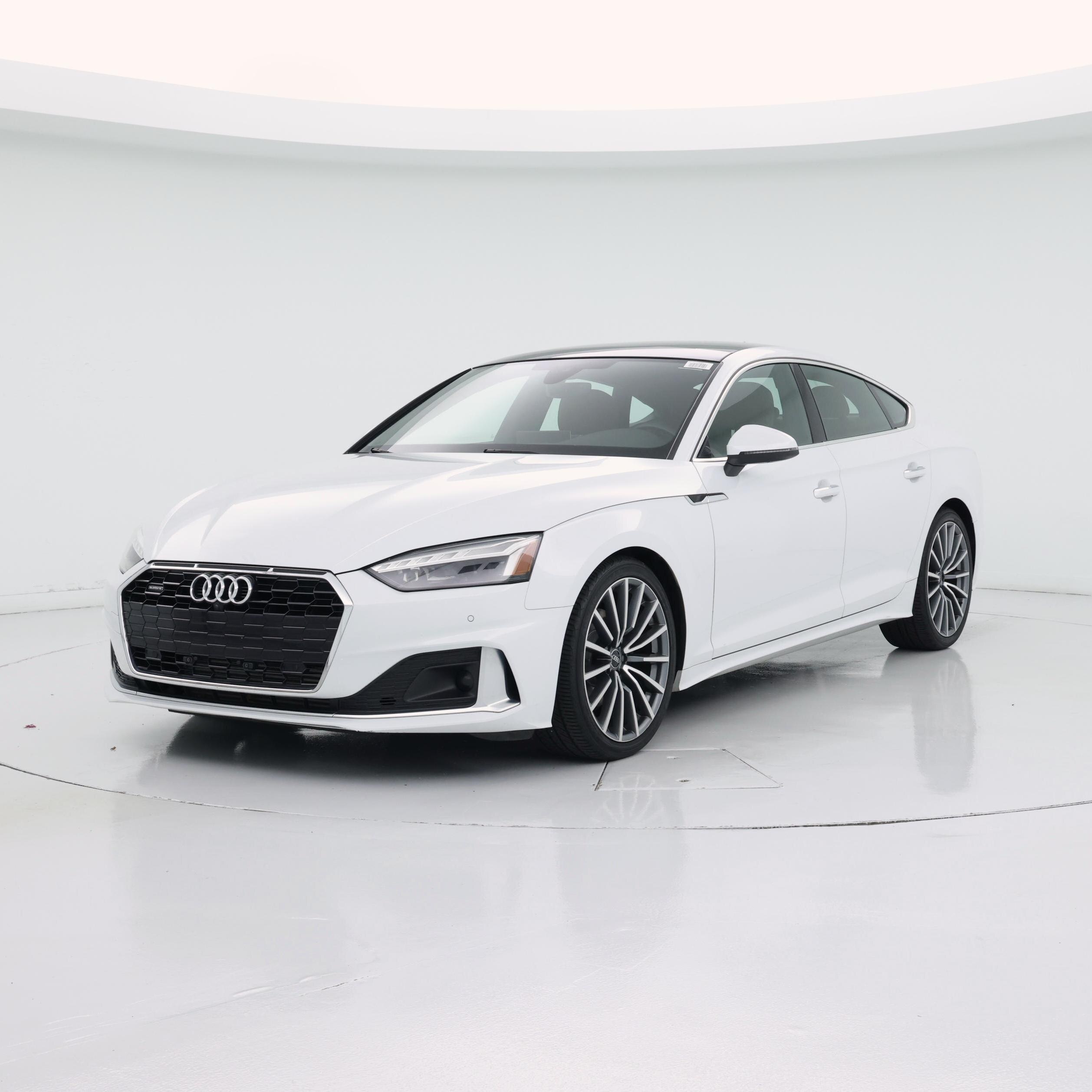 Thumbnail: 2021 Audi A5 - 4