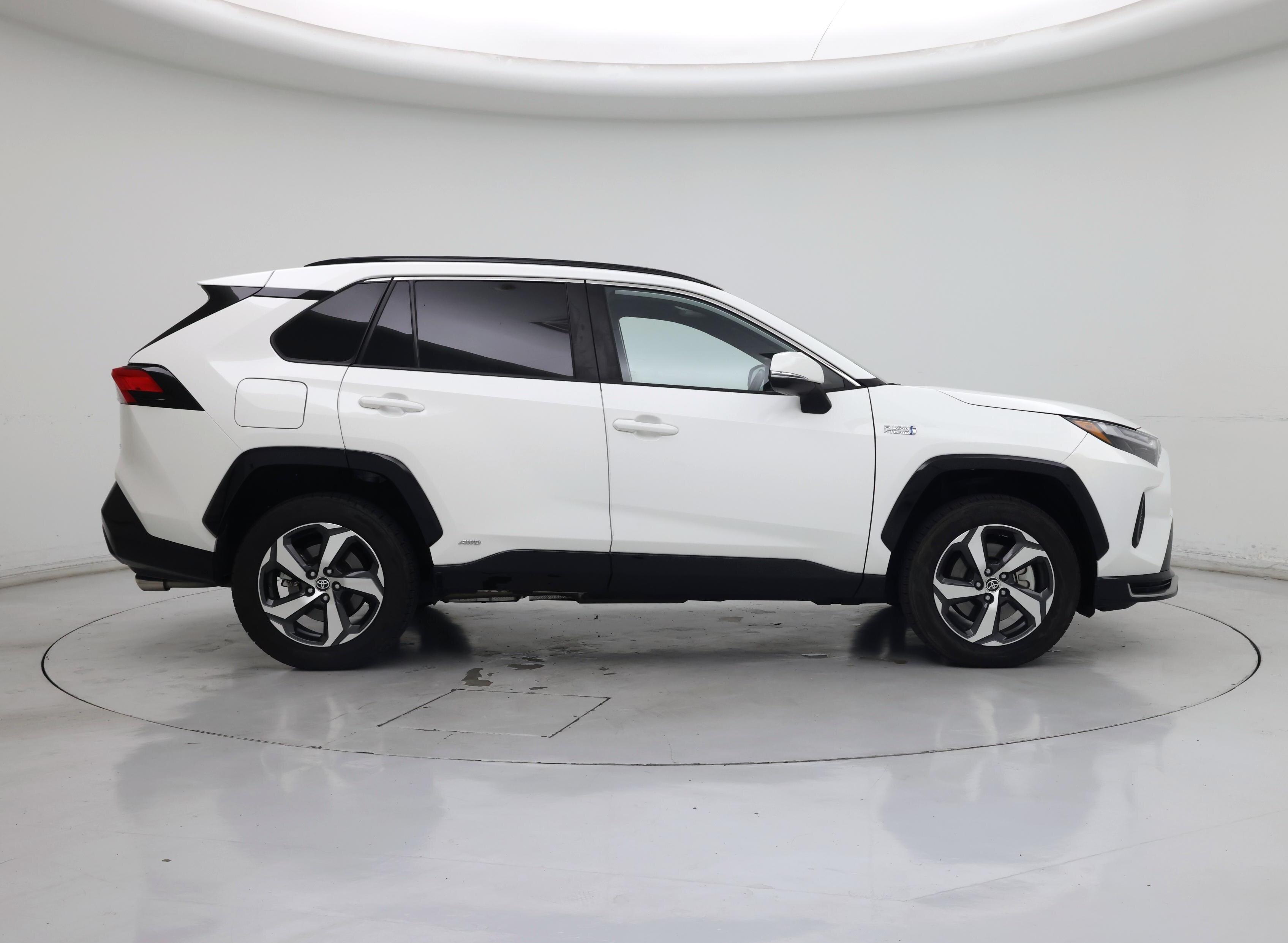Thumbnail: 2023 Toyota RAV4 - 7