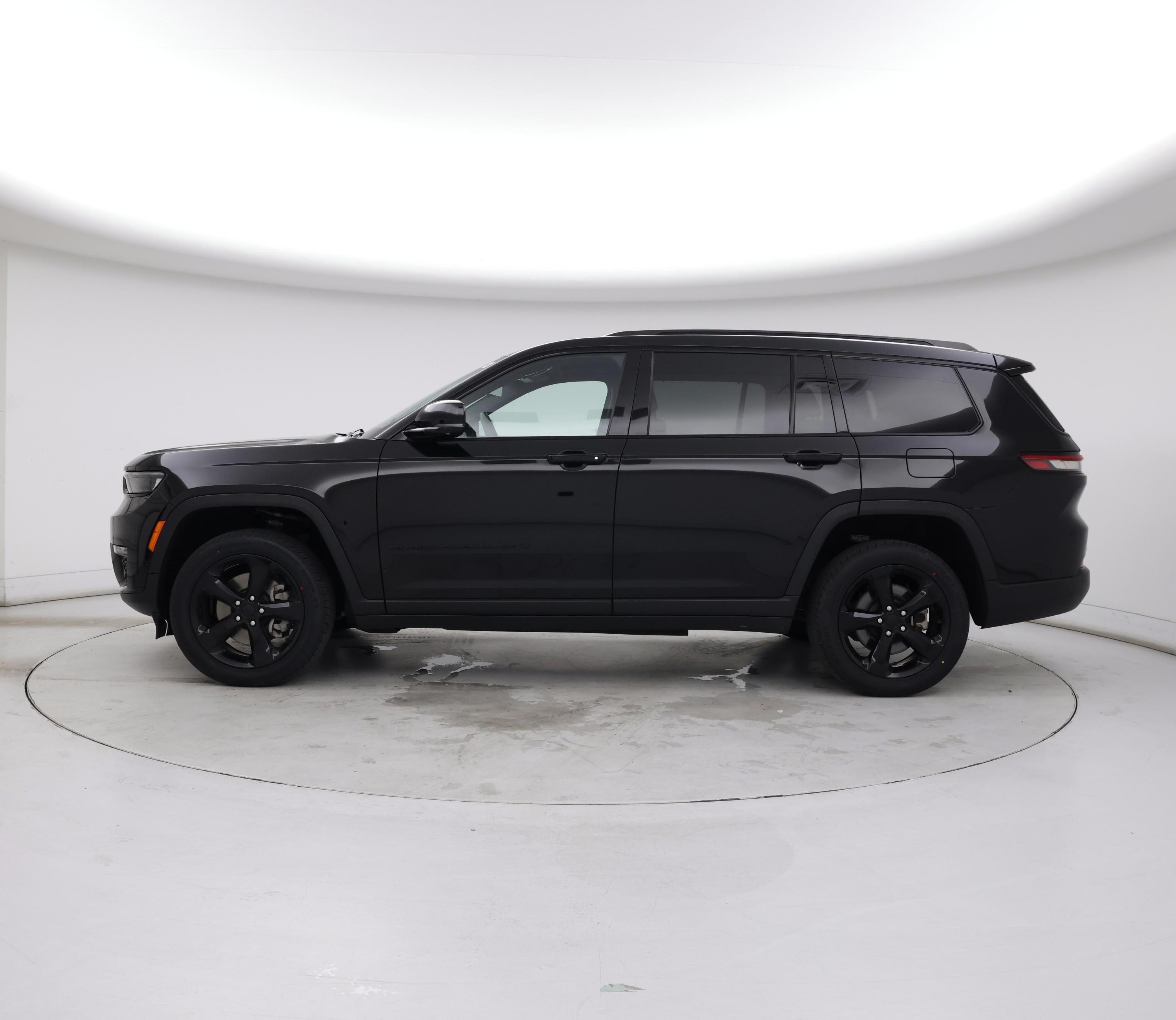 Thumbnail: 2024 Jeep Grand Cherokee L - 3