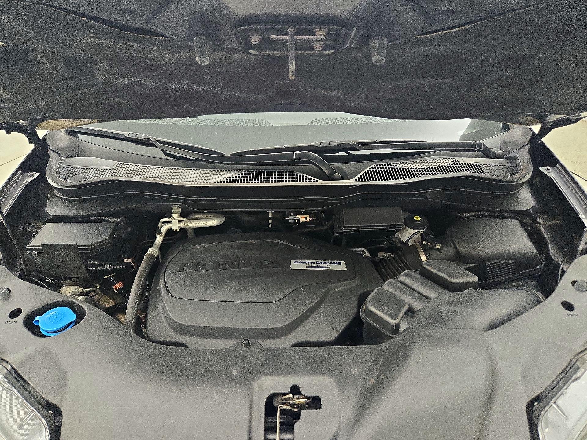Thumbnail: 2019 Honda Pilot - 18