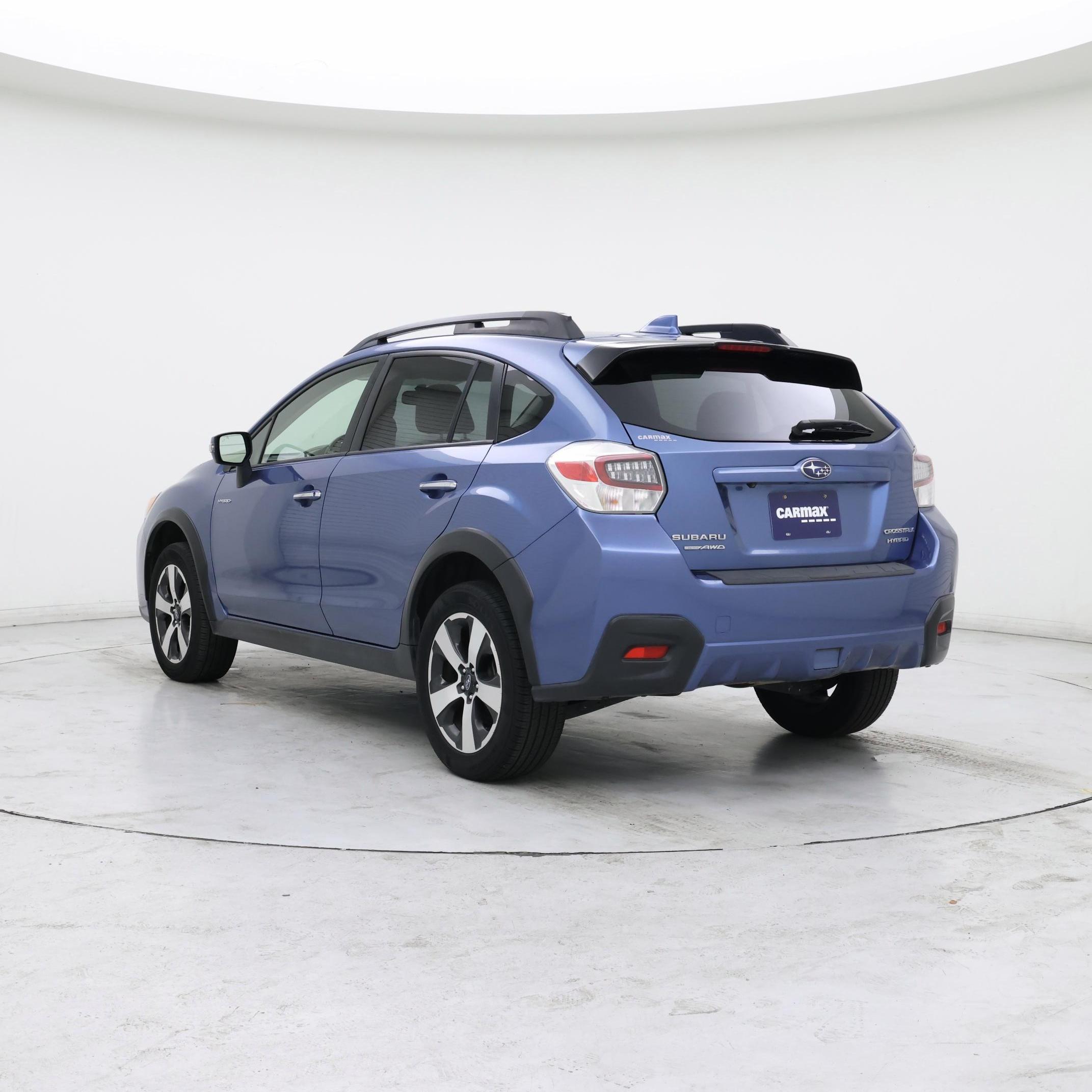 Thumbnail: 2016 Subaru XV Crosstrek - 2
