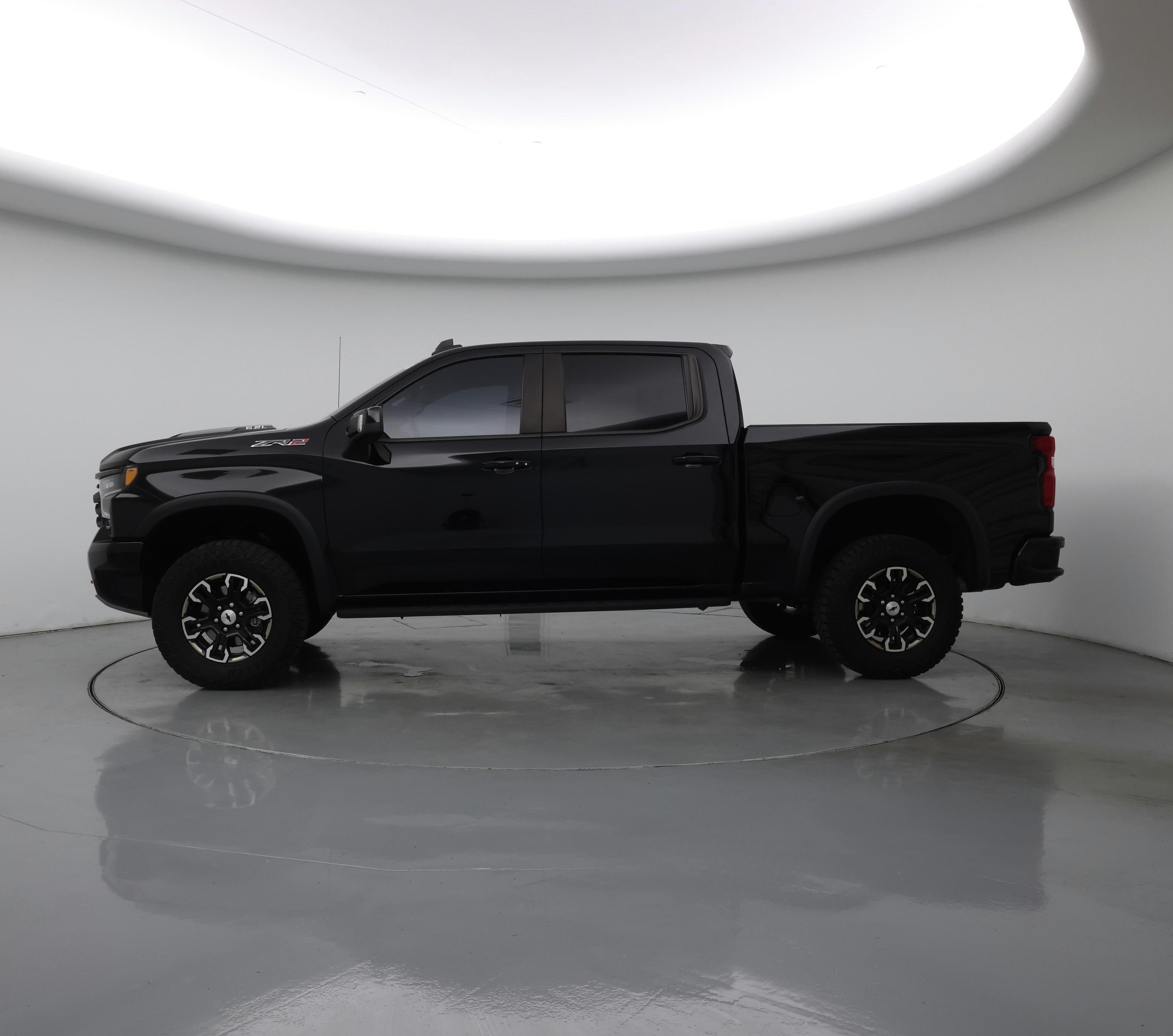 Thumbnail: 2023 Chevrolet Silverado 1500 - 3