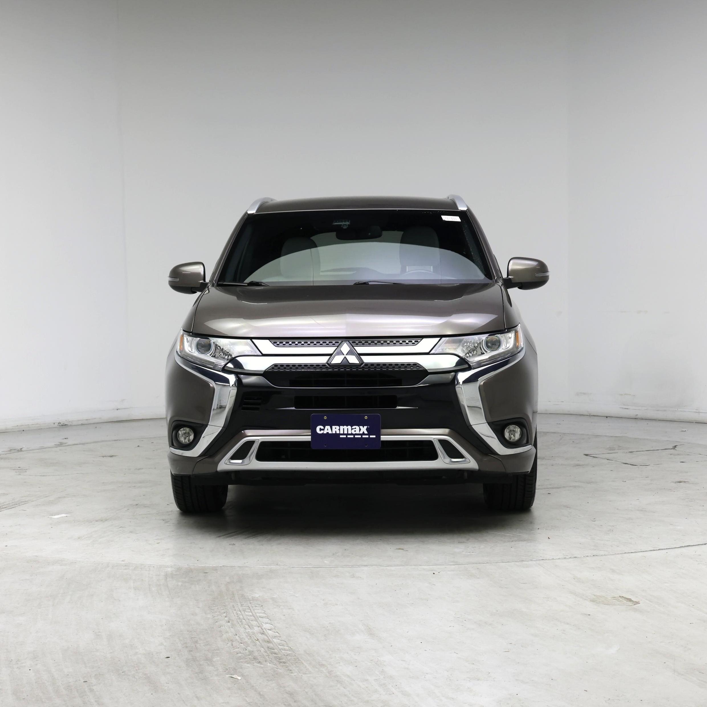 Thumbnail: 2020 Mitsubishi Outlander - 5