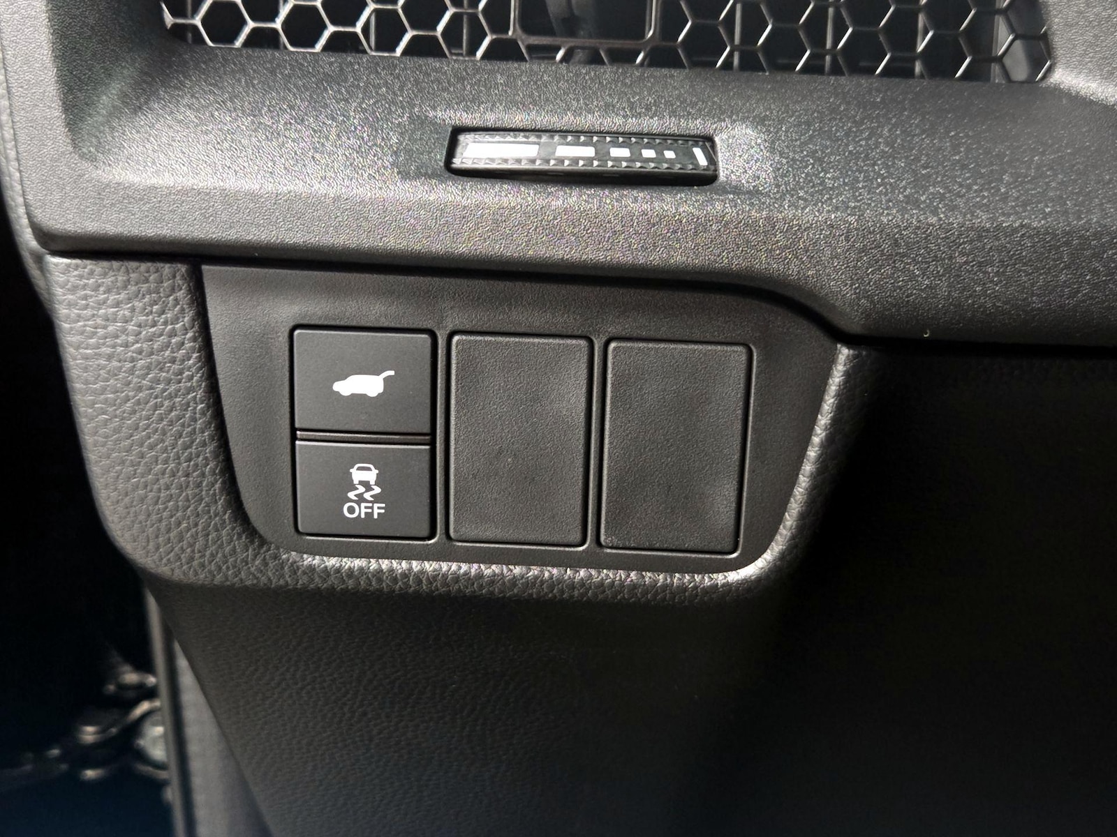 2025 Honda CR-V Sport-L - Photo 14