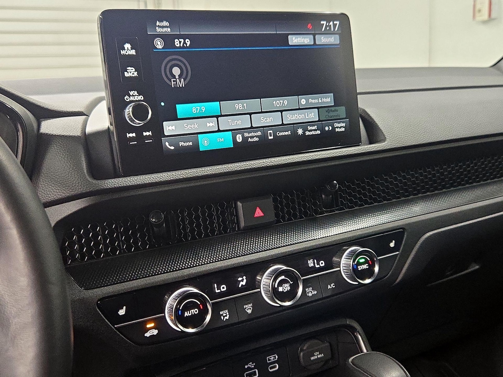 2025 Honda CR-V Sport-L - Photo 16