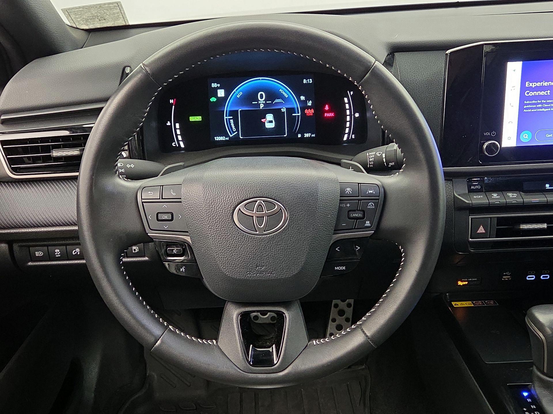 Thumbnail: 2025 Toyota Camry - 10