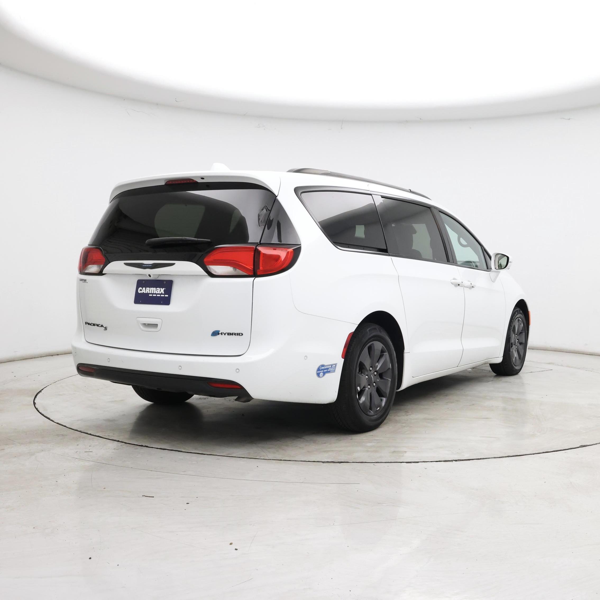 Thumbnail: 2020 Chrysler Pacifica - 8