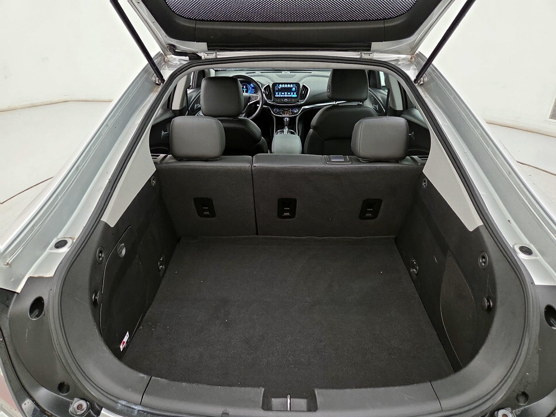 Thumbnail: 2016 Chevrolet Volt - 20