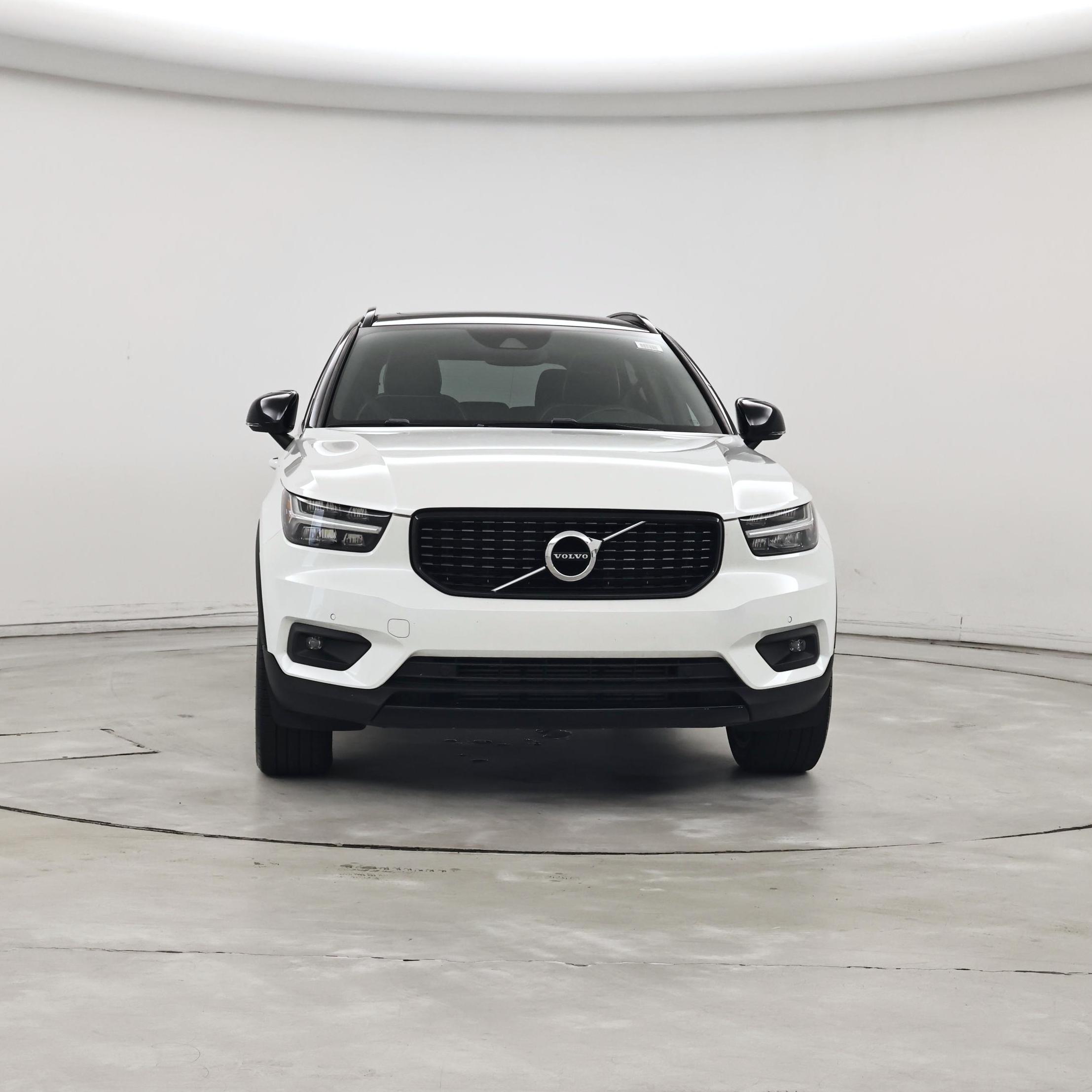 Thumbnail: 2021 Volvo XC40 - 5