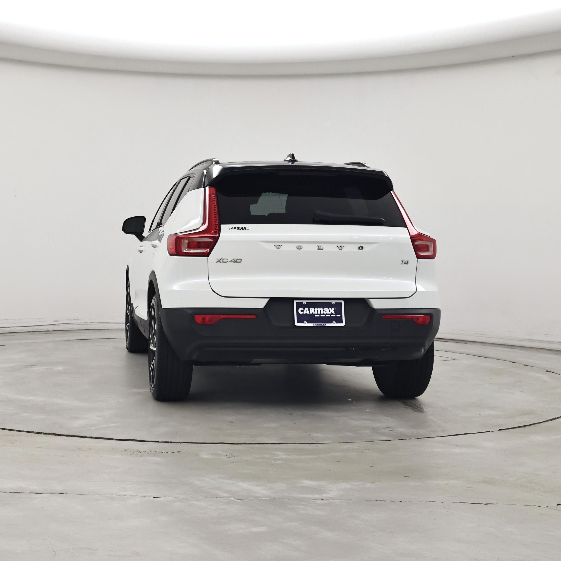 Thumbnail: 2021 Volvo XC40 - 6