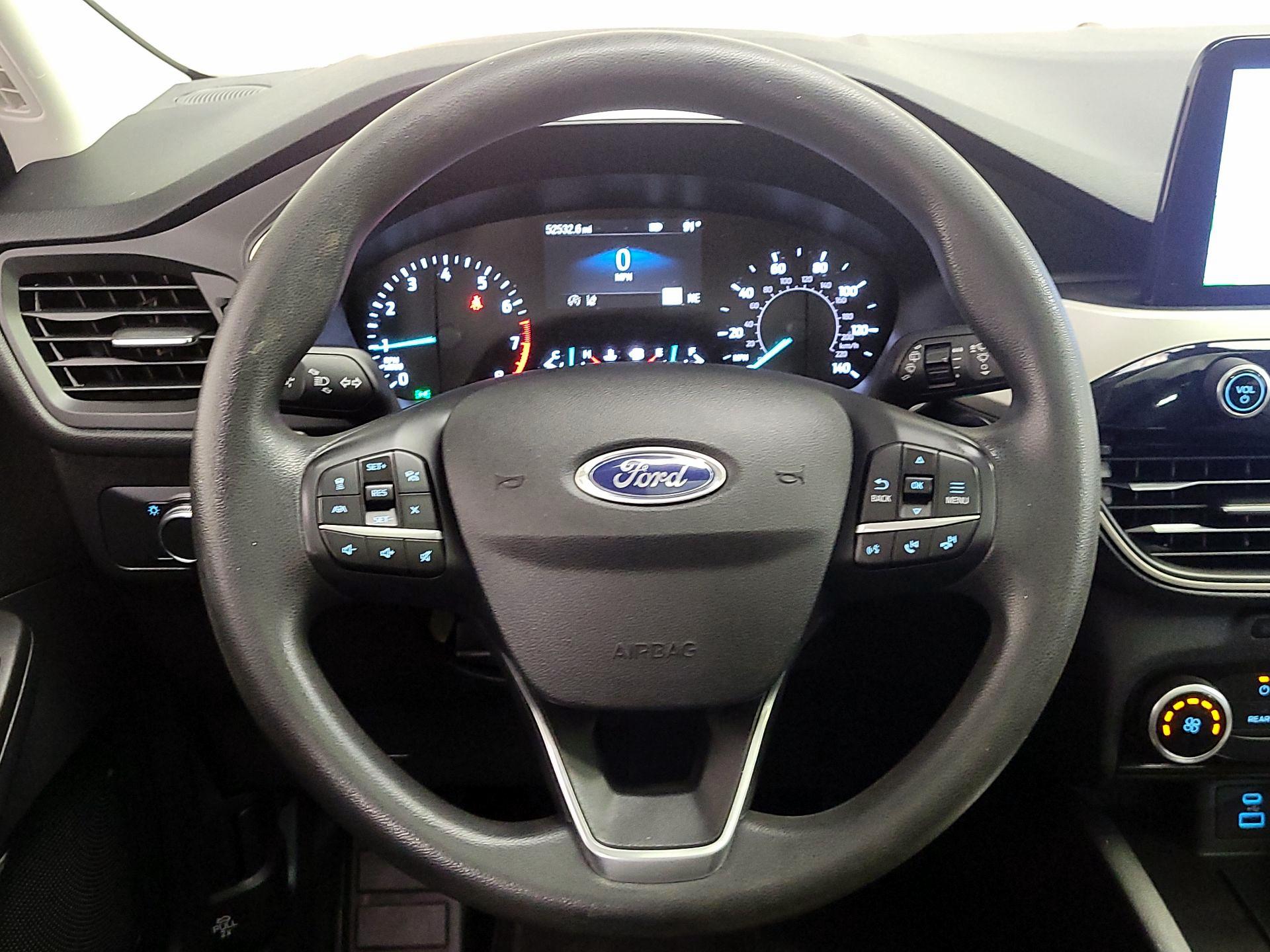 Thumbnail: 2021 Ford Escape - 10