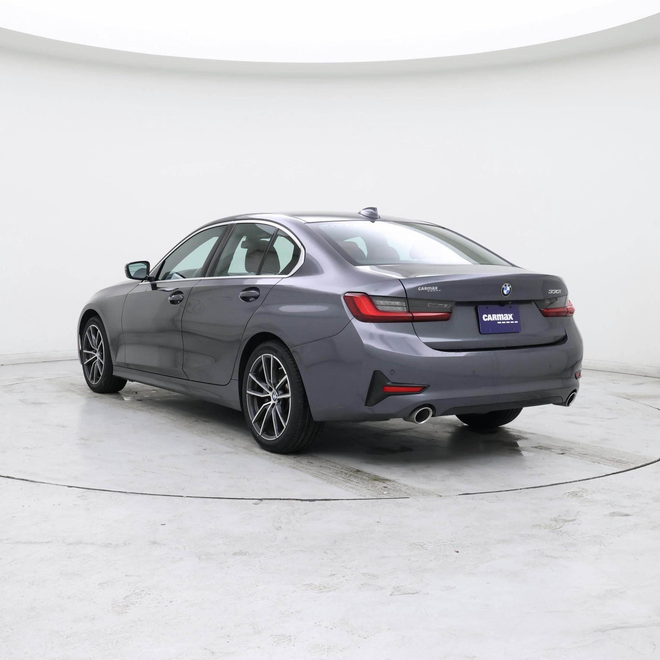 Thumbnail: 2022 BMW 3 Series - 2