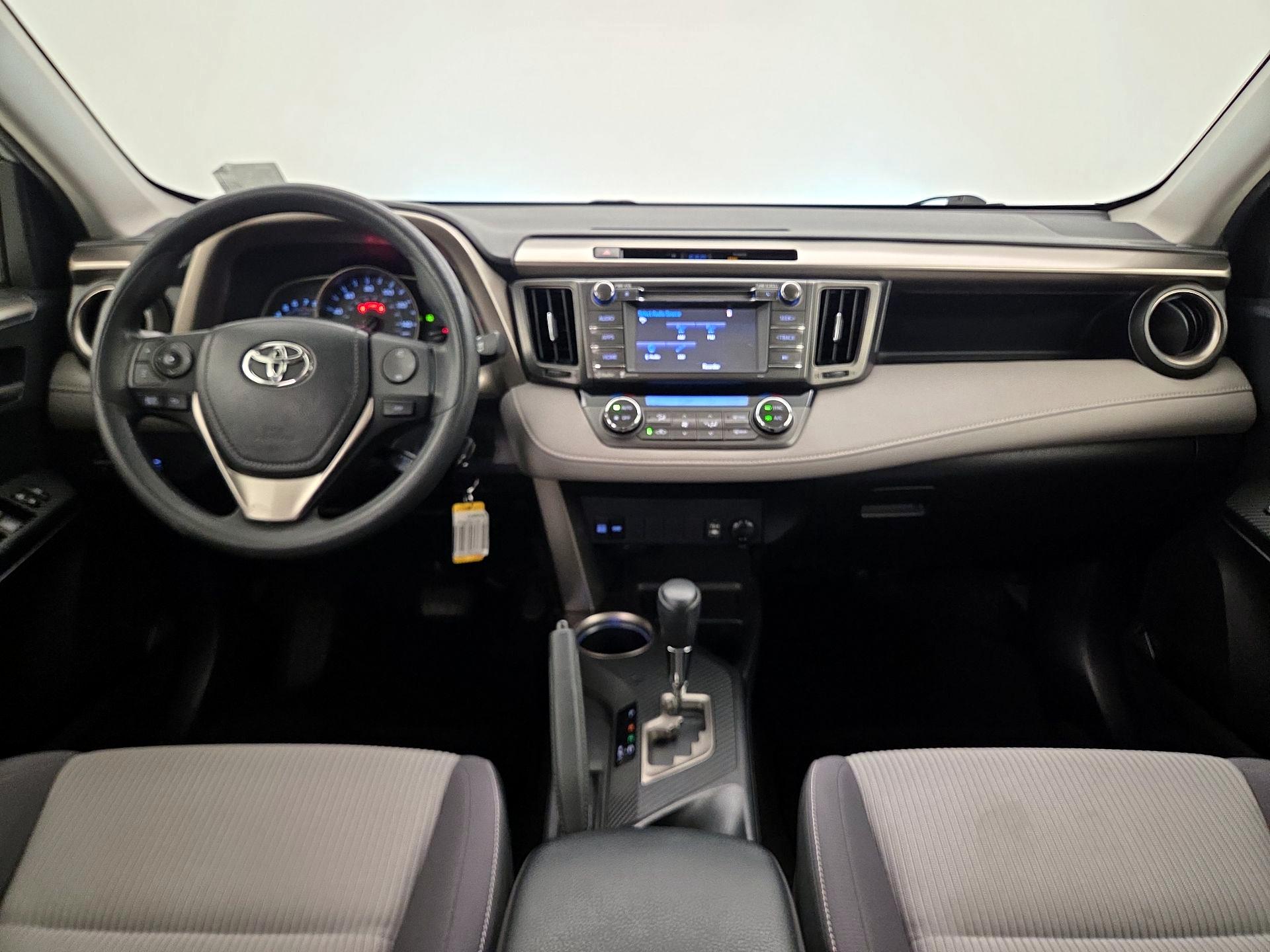 Thumbnail: 2014 Toyota RAV4 - 9