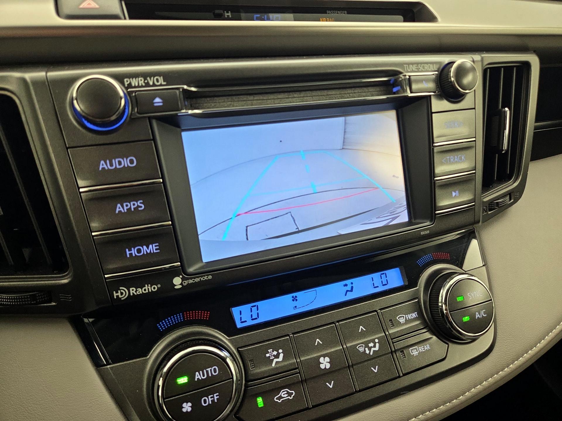 Thumbnail: 2014 Toyota RAV4 - 14