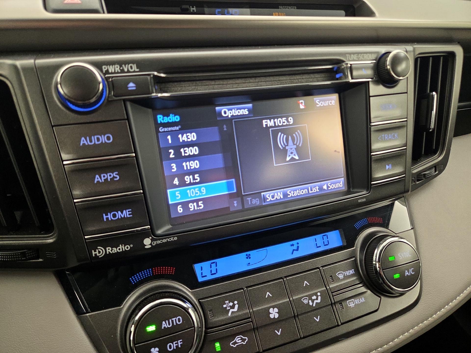 Thumbnail: 2014 Toyota RAV4 - 15