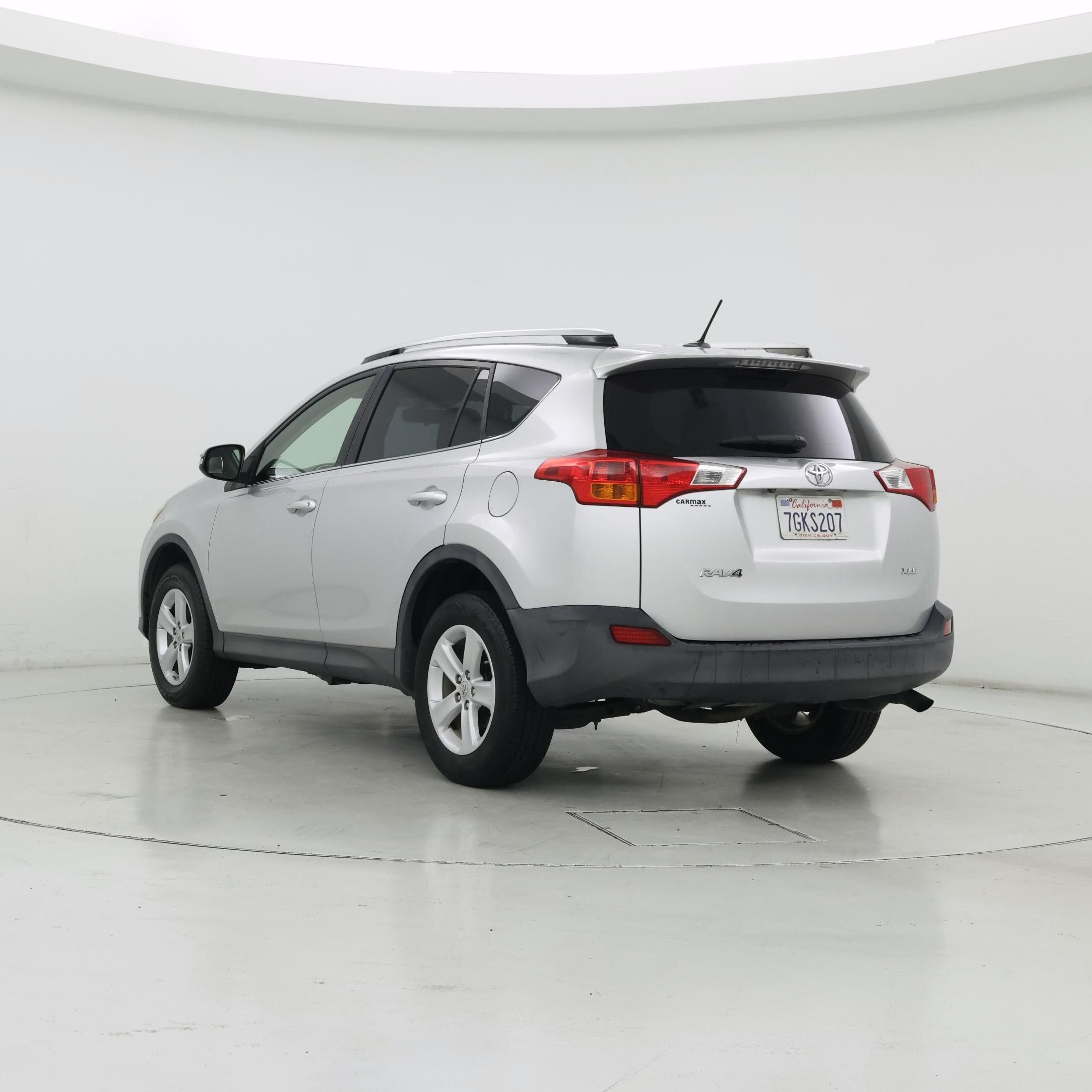 Thumbnail: 2014 Toyota RAV4 - 2