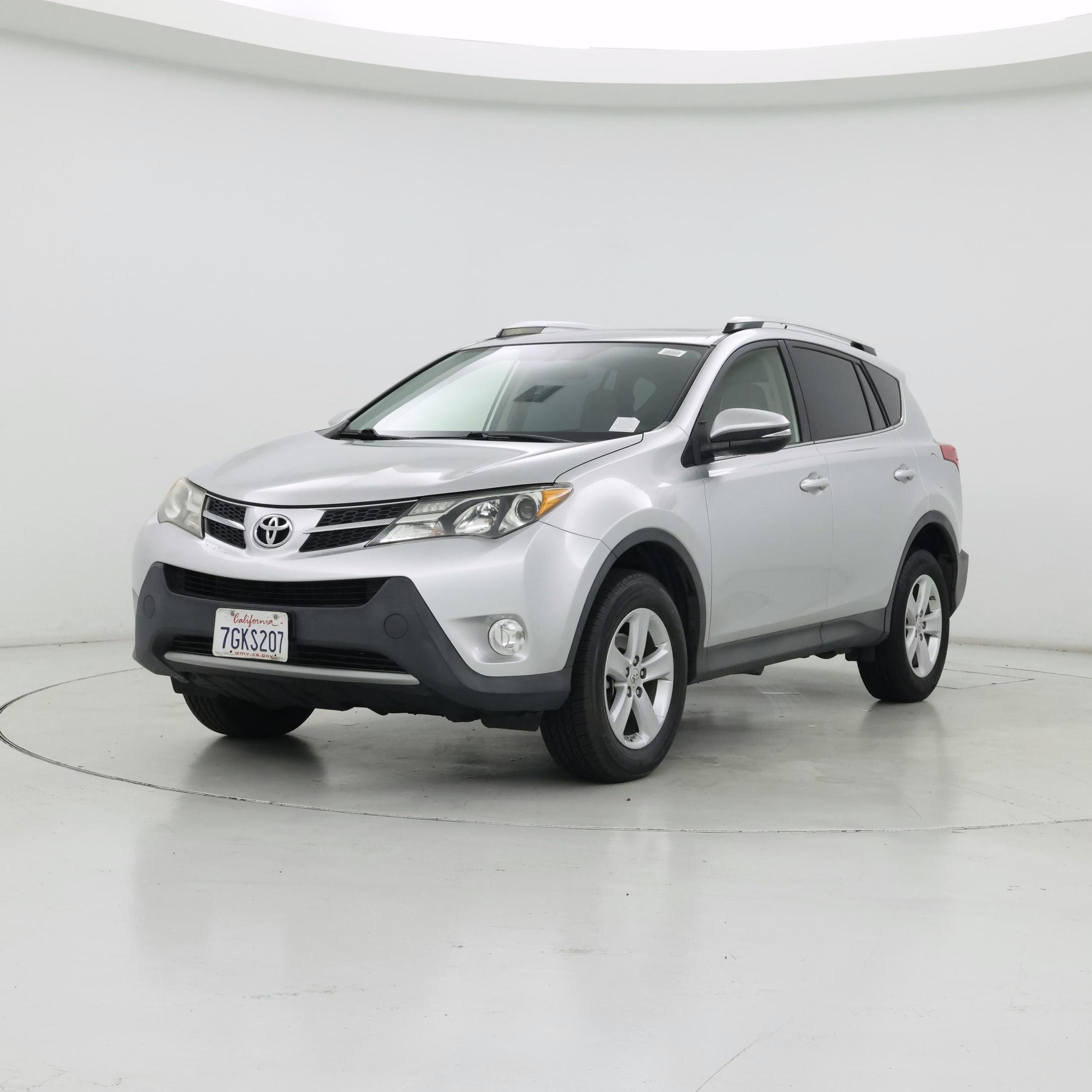 Thumbnail: 2014 Toyota RAV4 - 4