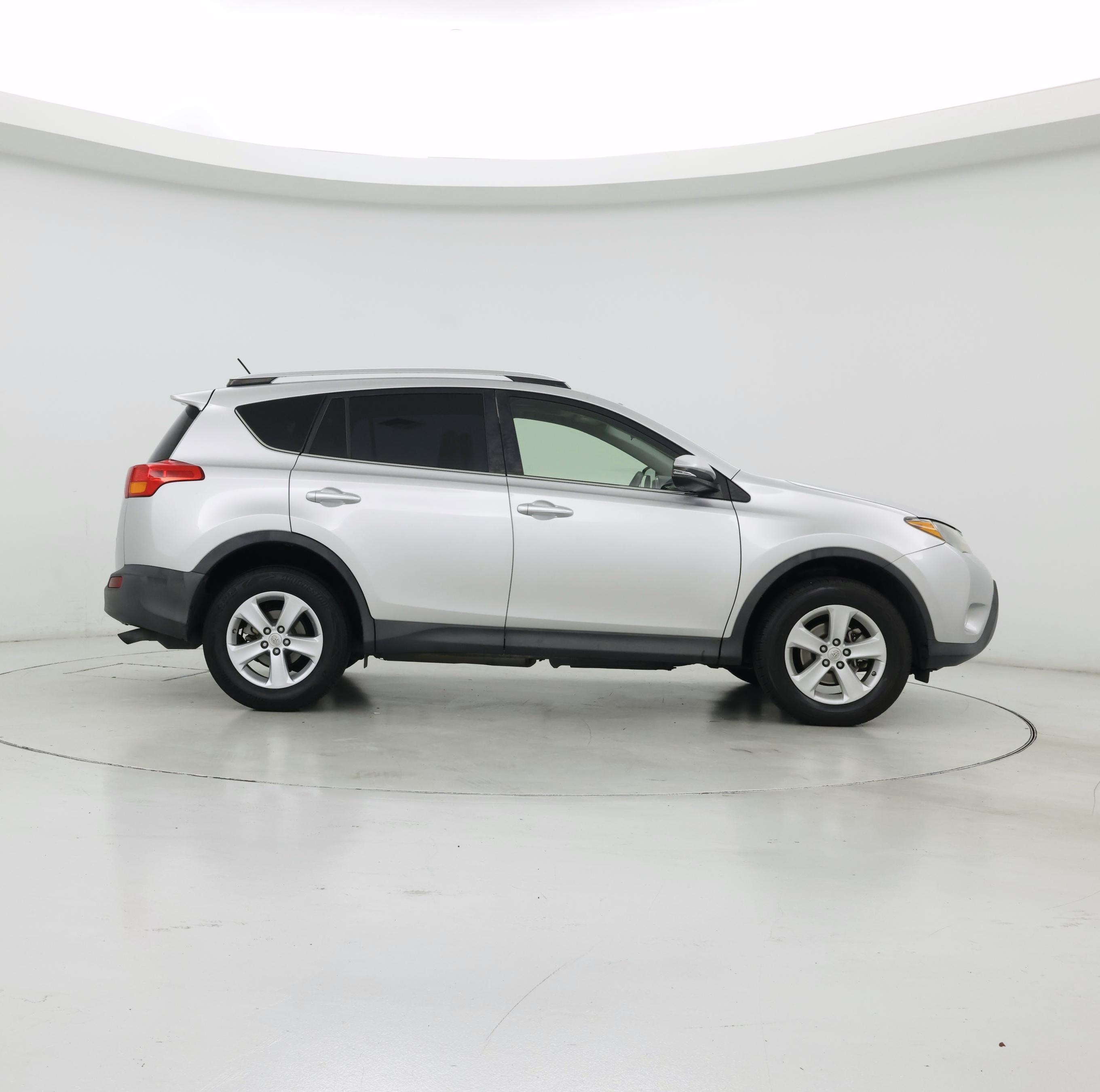 Thumbnail: 2014 Toyota RAV4 - 7