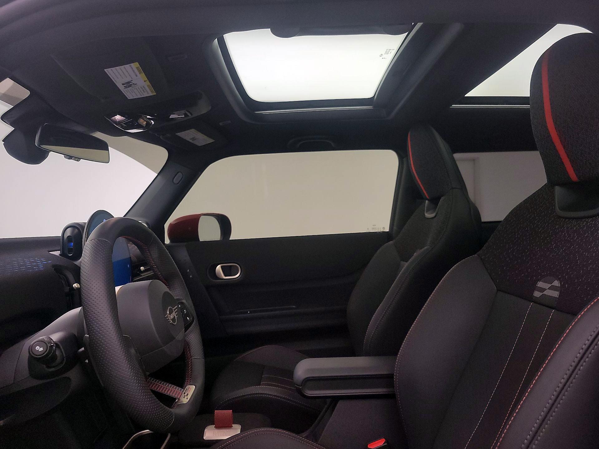 Thumbnail: 2025 MINI Cooper Hardtop - 18