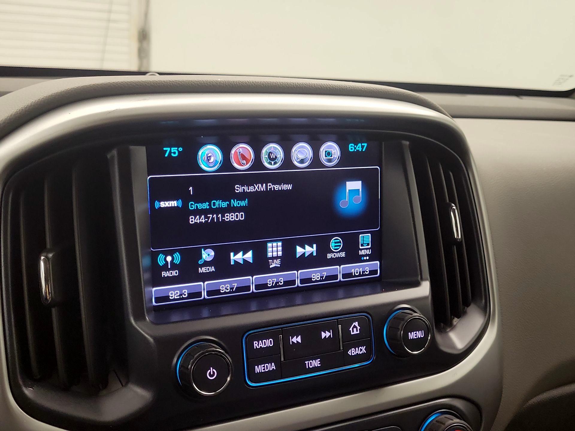 Thumbnail: 2018 Chevrolet Colorado - 15