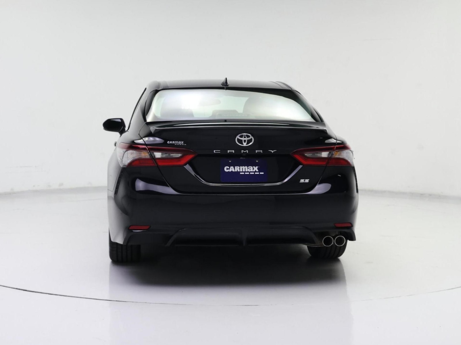 2023 Toyota Camry SE - Photo 7