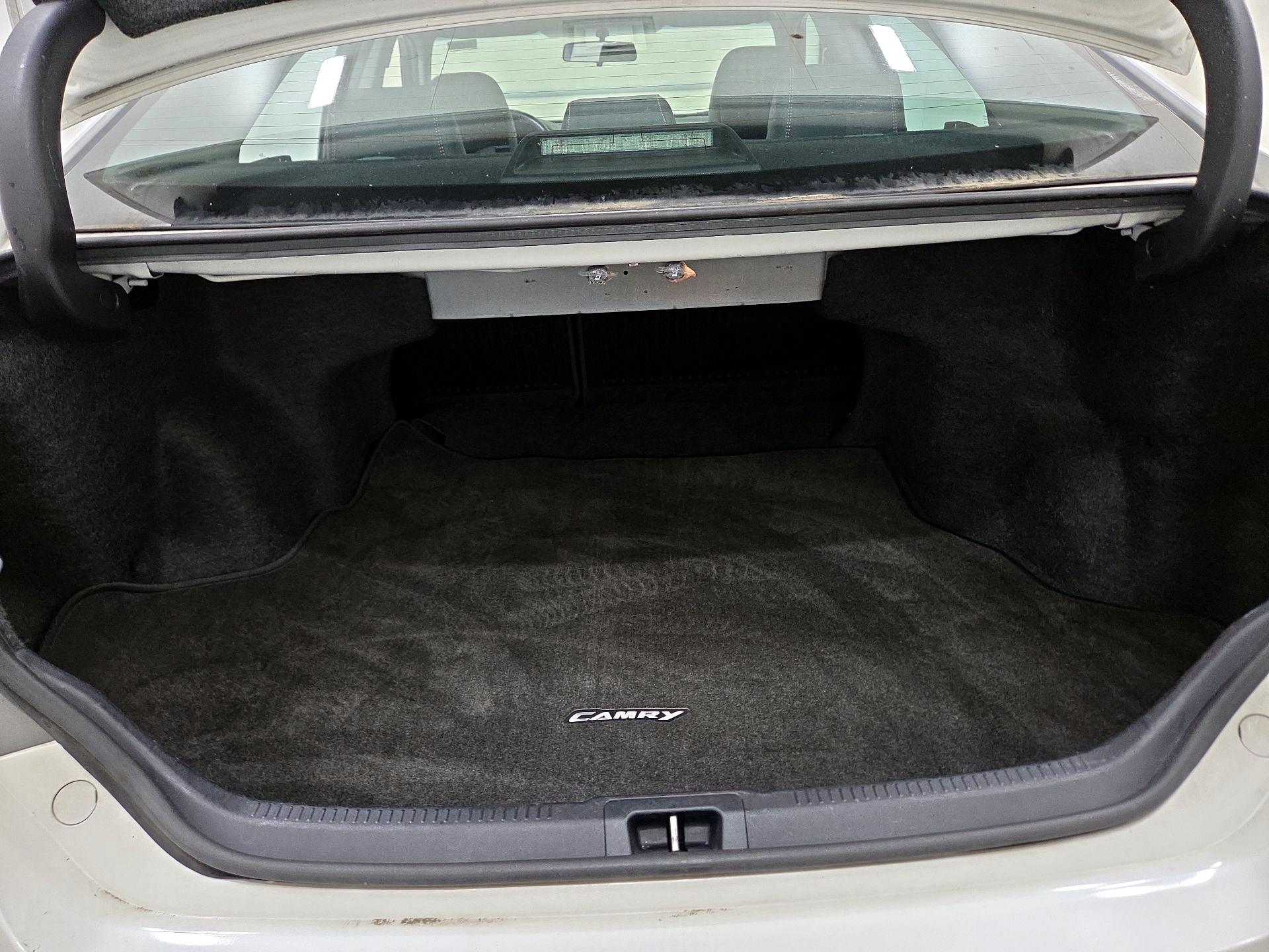 Thumbnail: 2016 Toyota Camry - 20