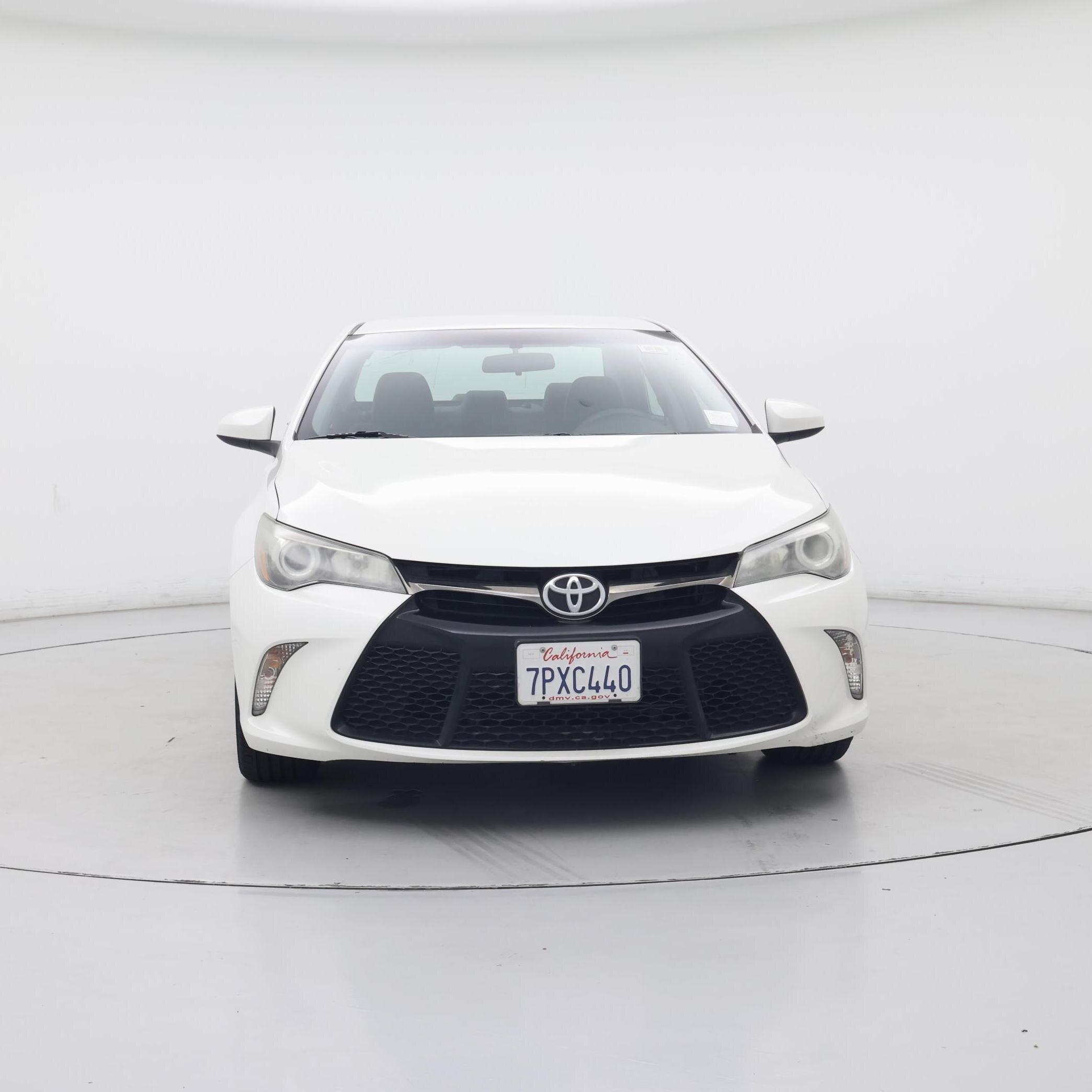 Thumbnail: 2016 Toyota Camry - 5