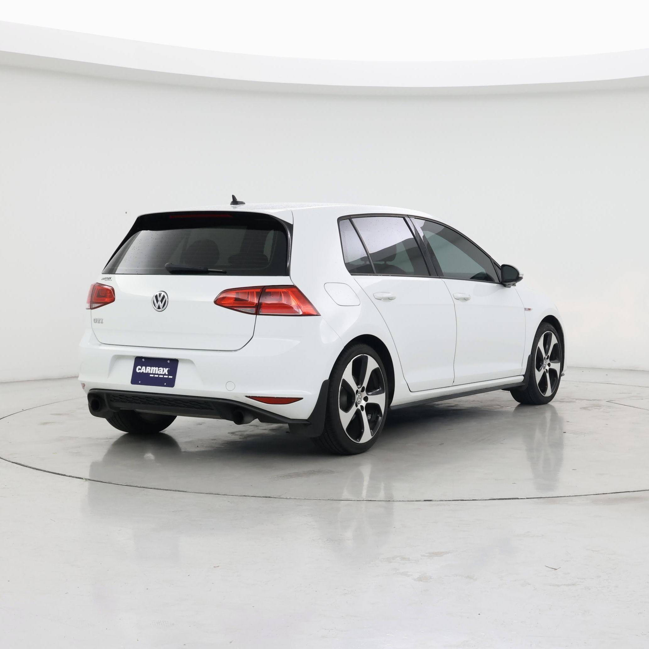 Thumbnail: 2017 Volkswagen Golf - 8