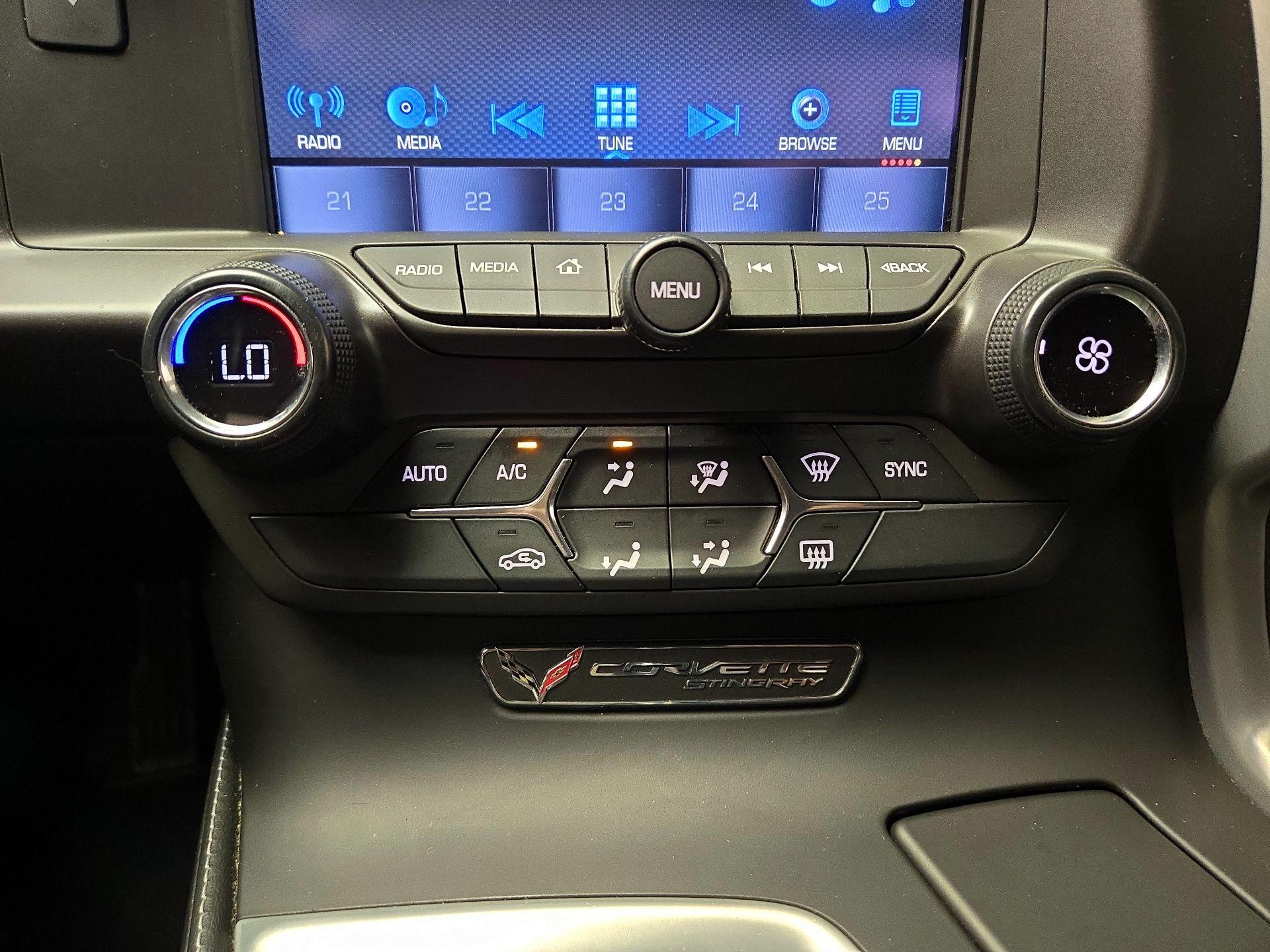 Thumbnail: 2019 Chevrolet Corvette - 16