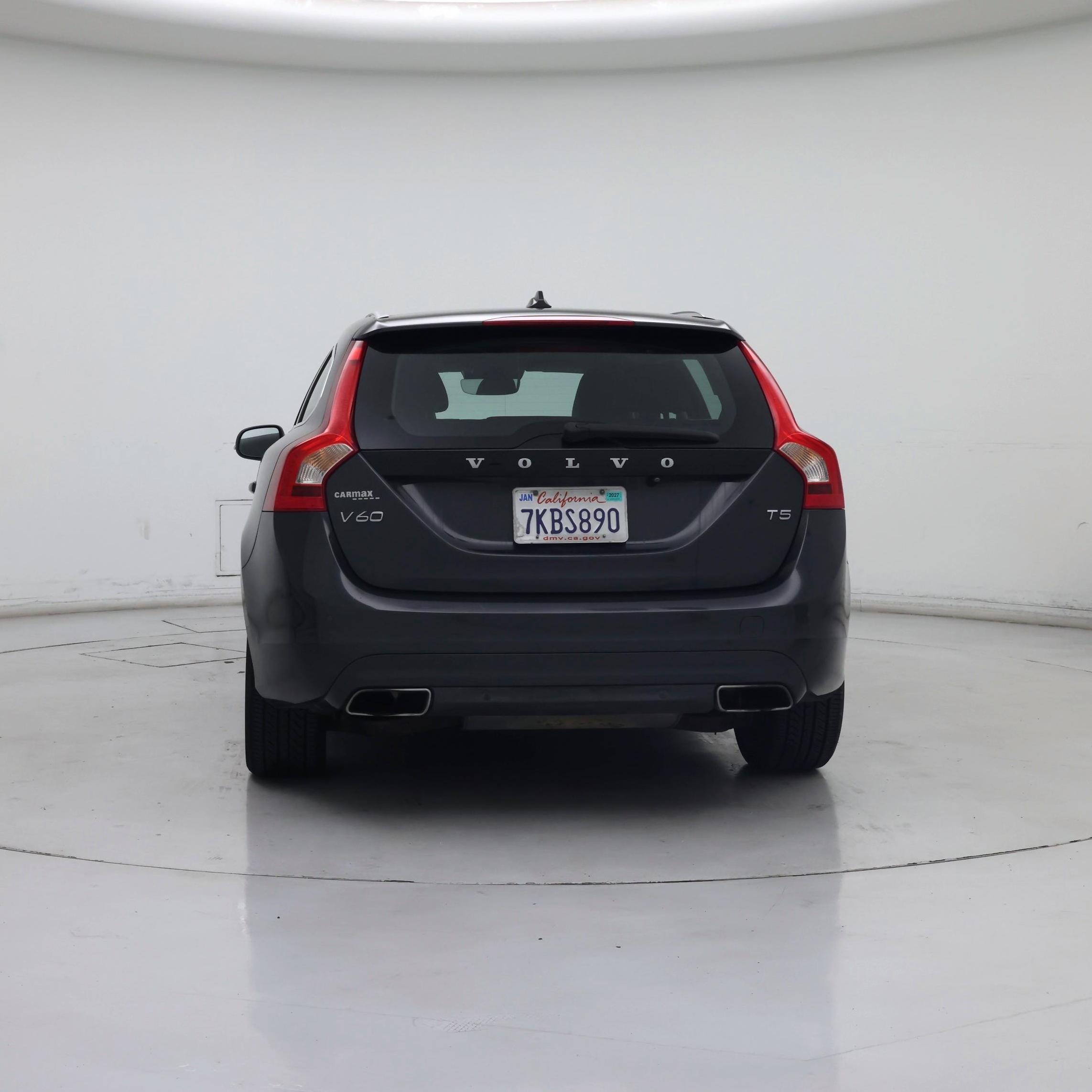 Thumbnail: 2015 Volvo V60 - 6