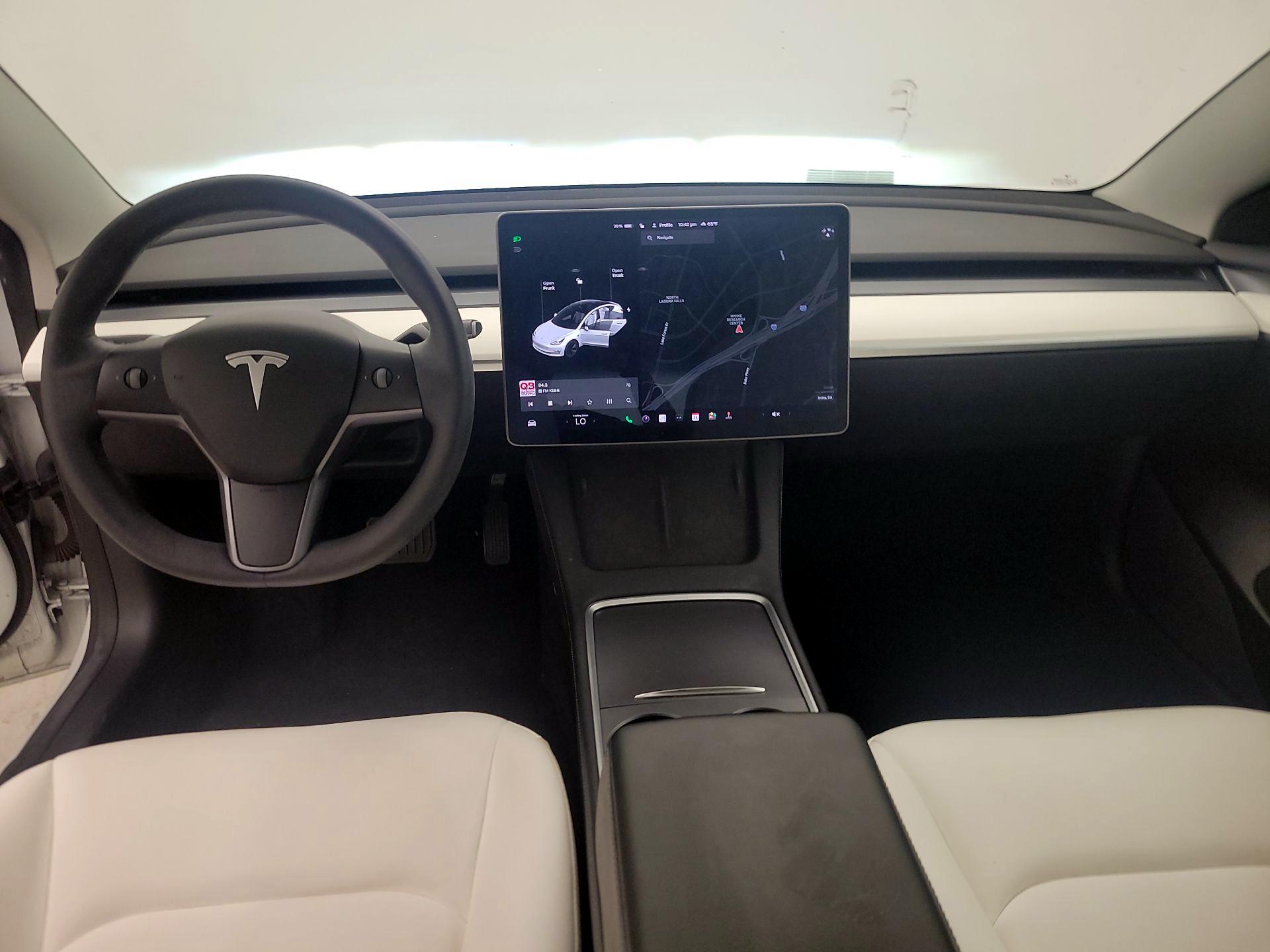 Thumbnail: 2021 Tesla Model 3 - 9