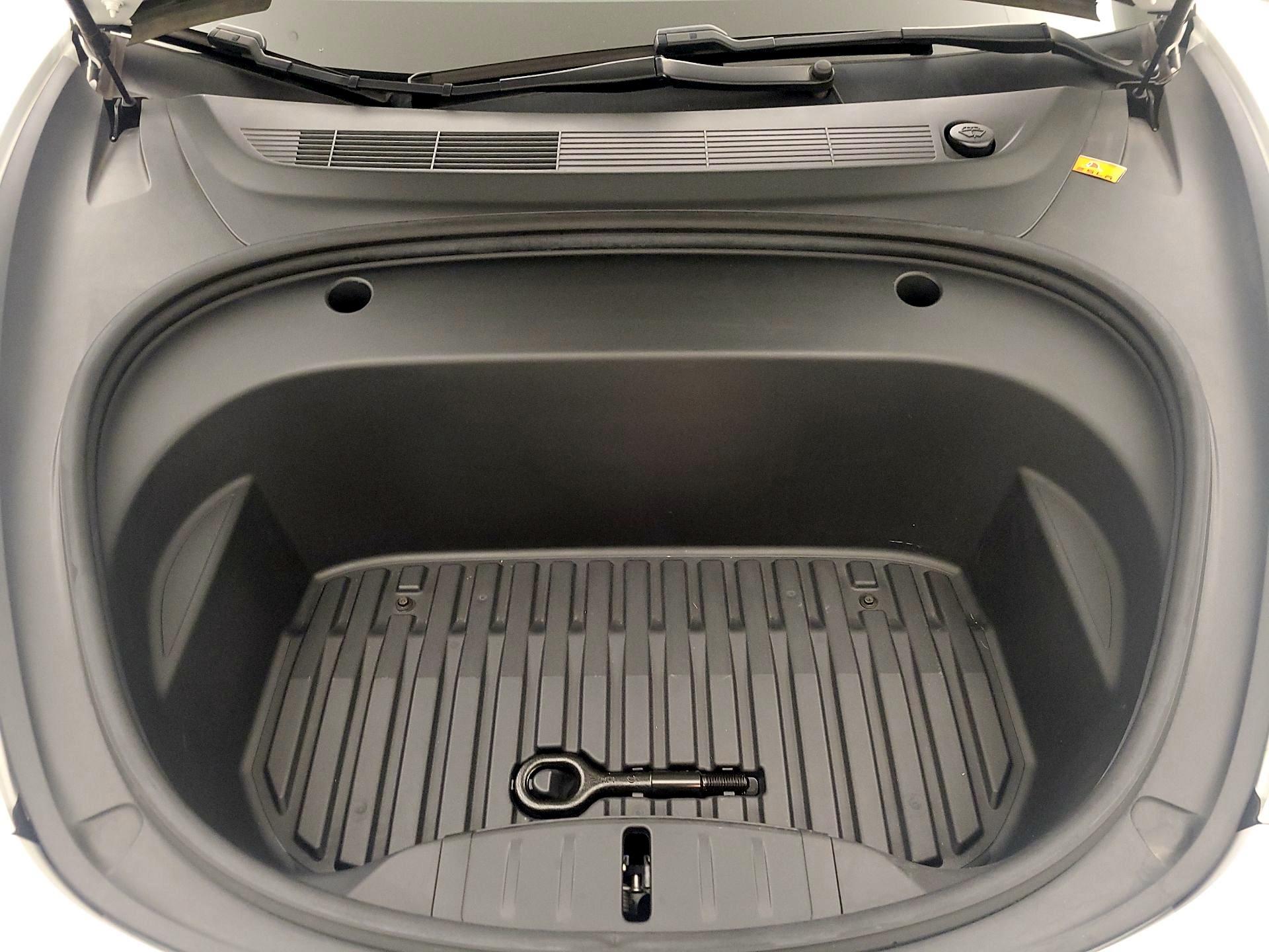 Thumbnail: 2021 Tesla Model 3 - 20