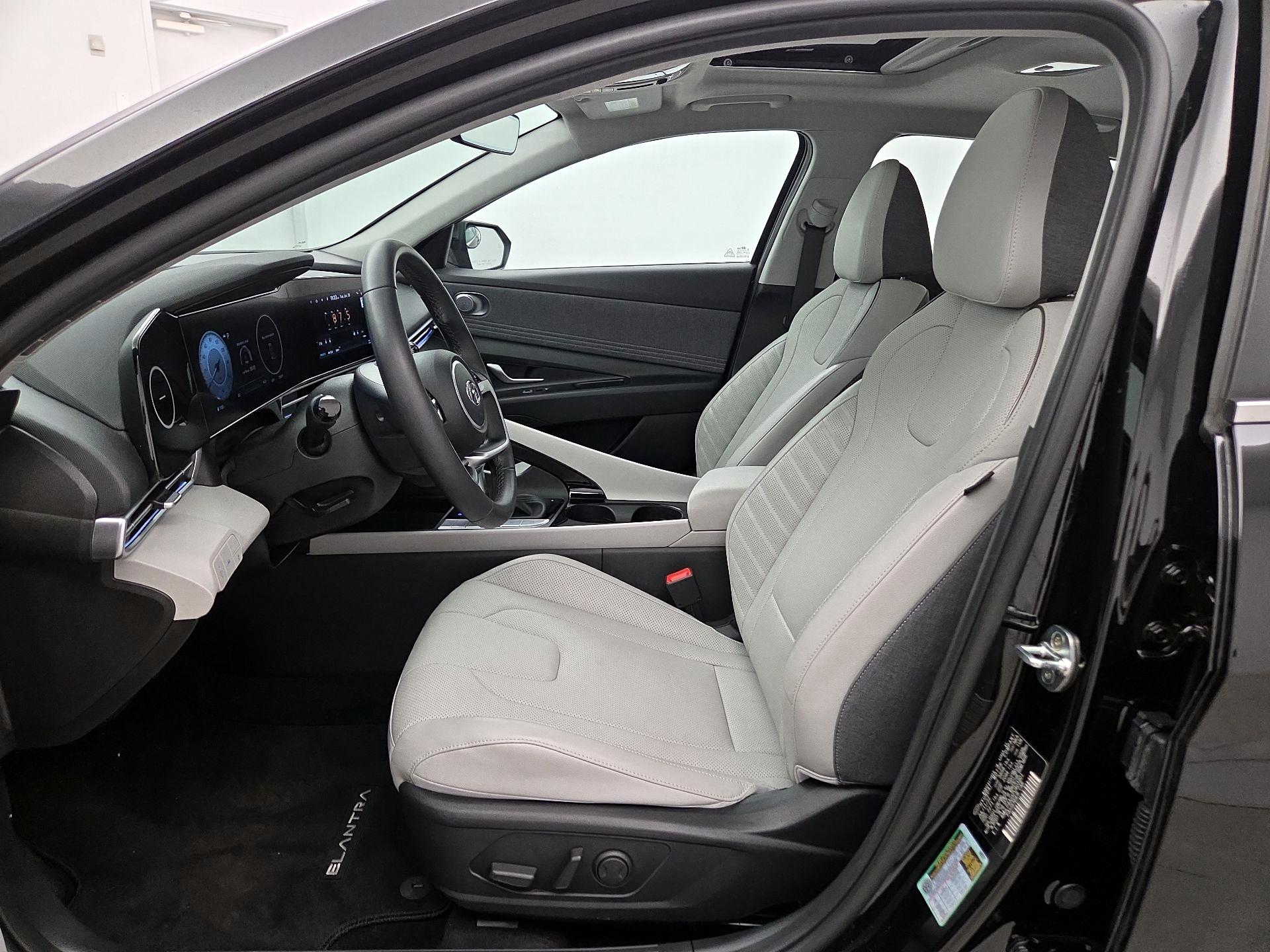 Thumbnail: 2023 Hyundai Elantra - 11