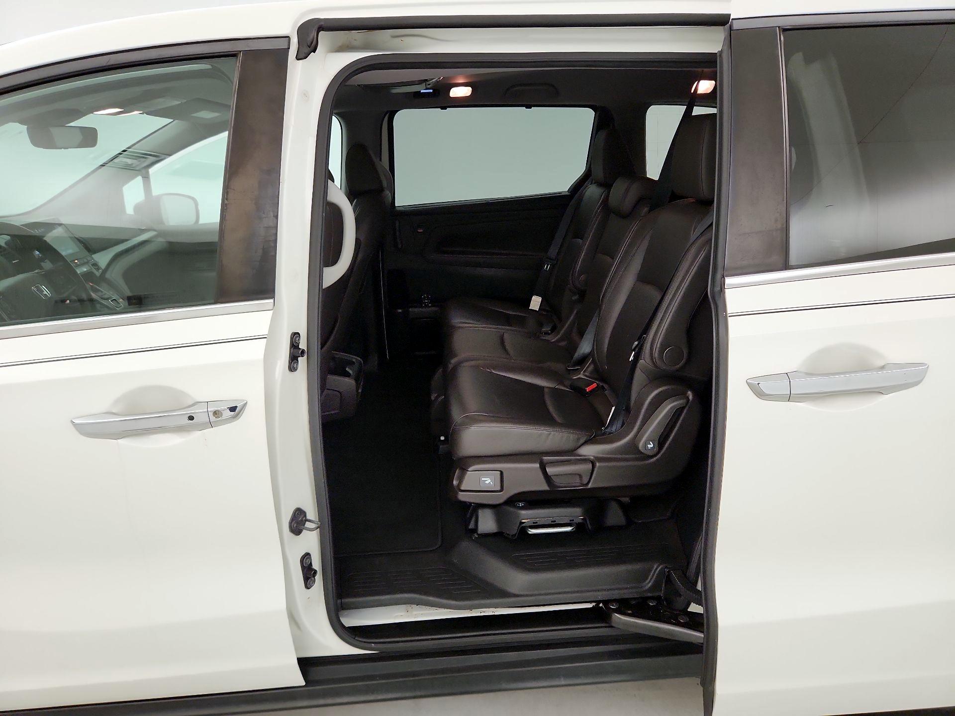 Thumbnail: 2018 Honda Odyssey - 20