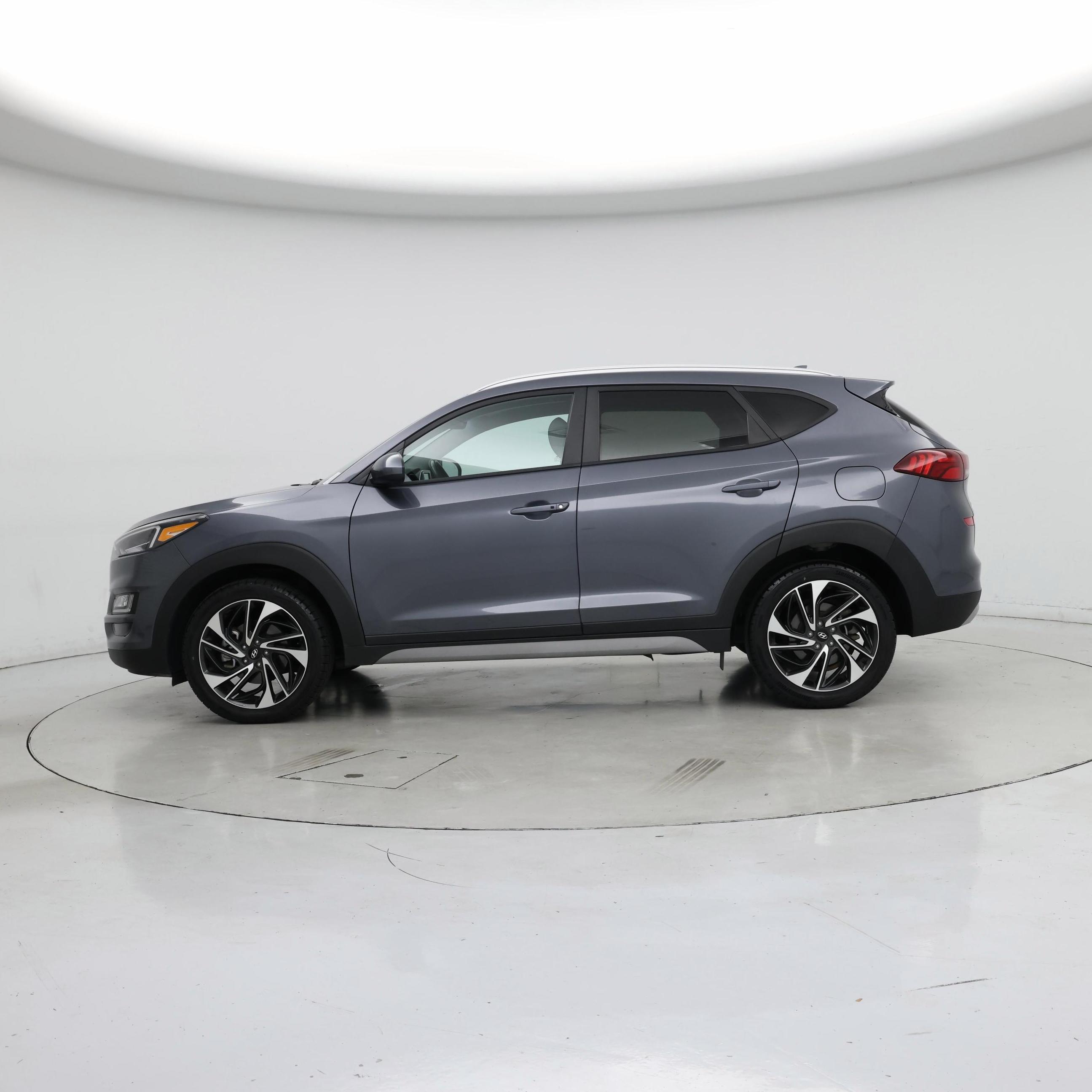 Thumbnail: 2021 Hyundai Tucson - 3