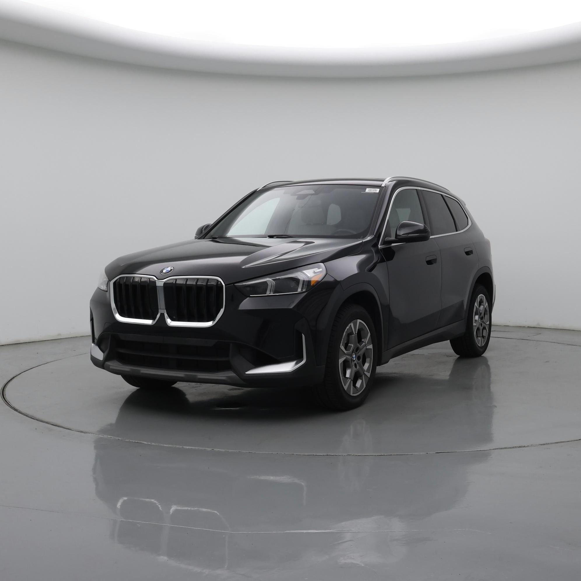 Thumbnail: 2023 BMW X1 - 4